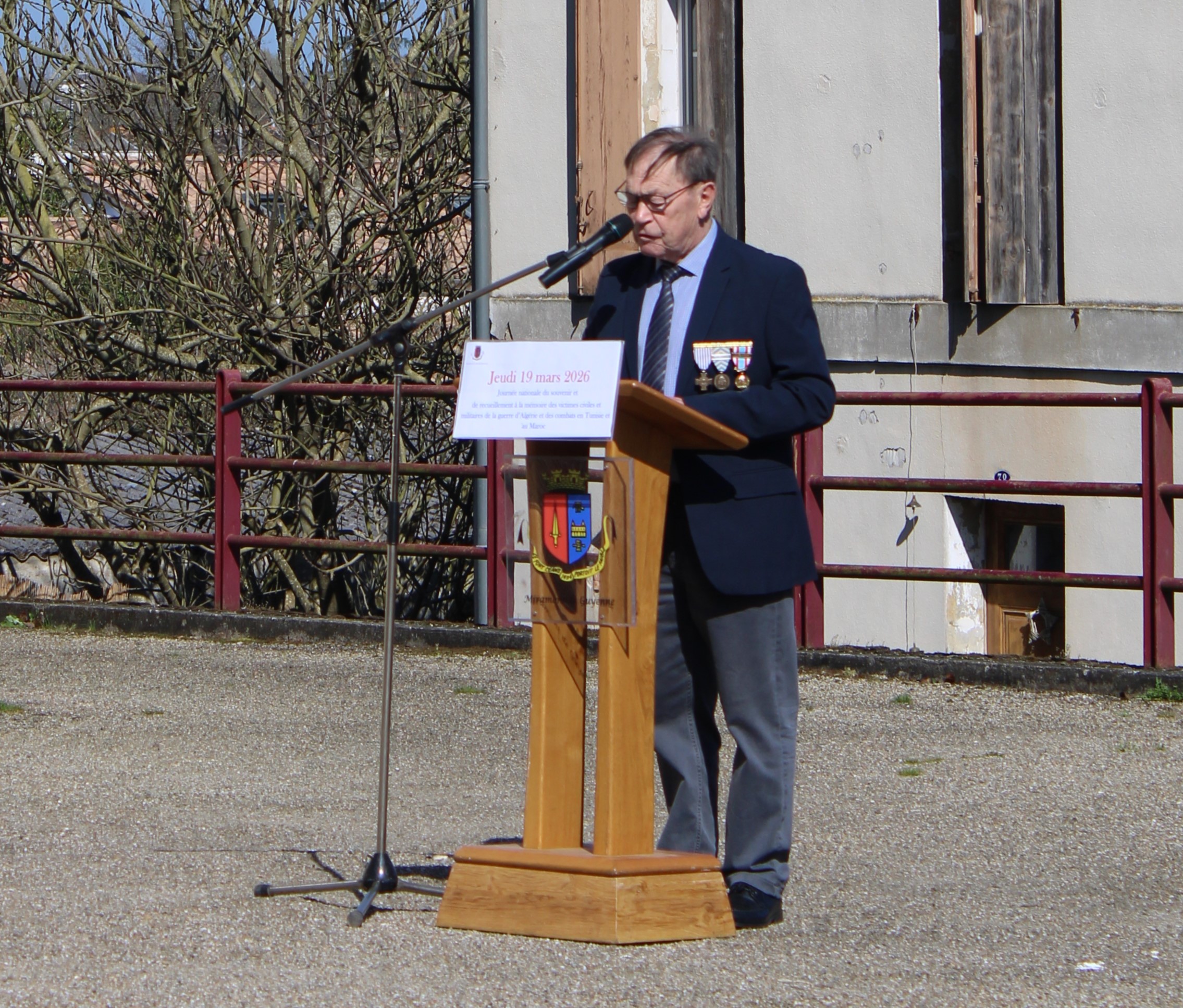 Cérémonie 19-03-26 _4_.JPG