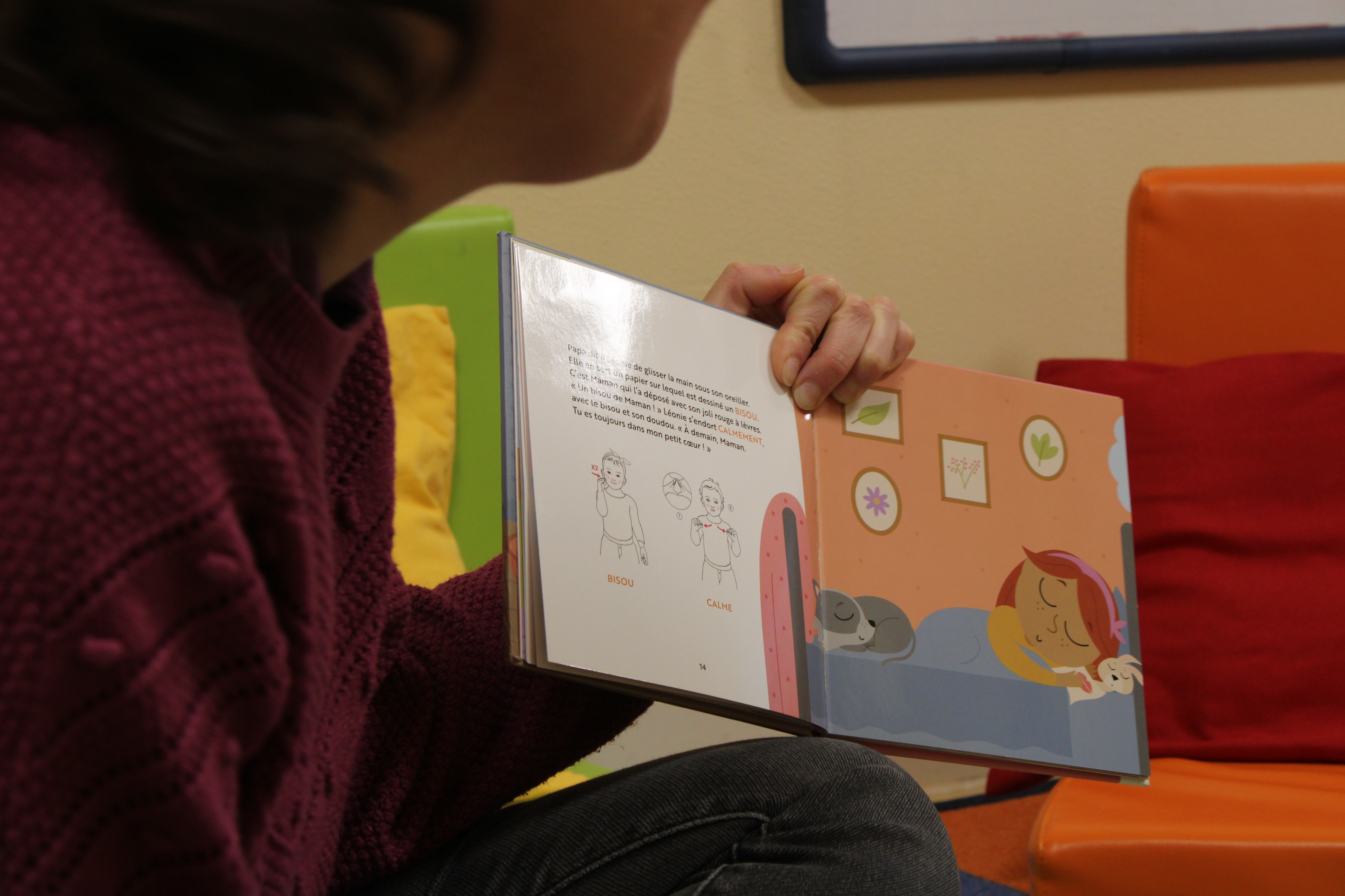 At Parent_hèses - Comptines et histoires signés _14_.JPG