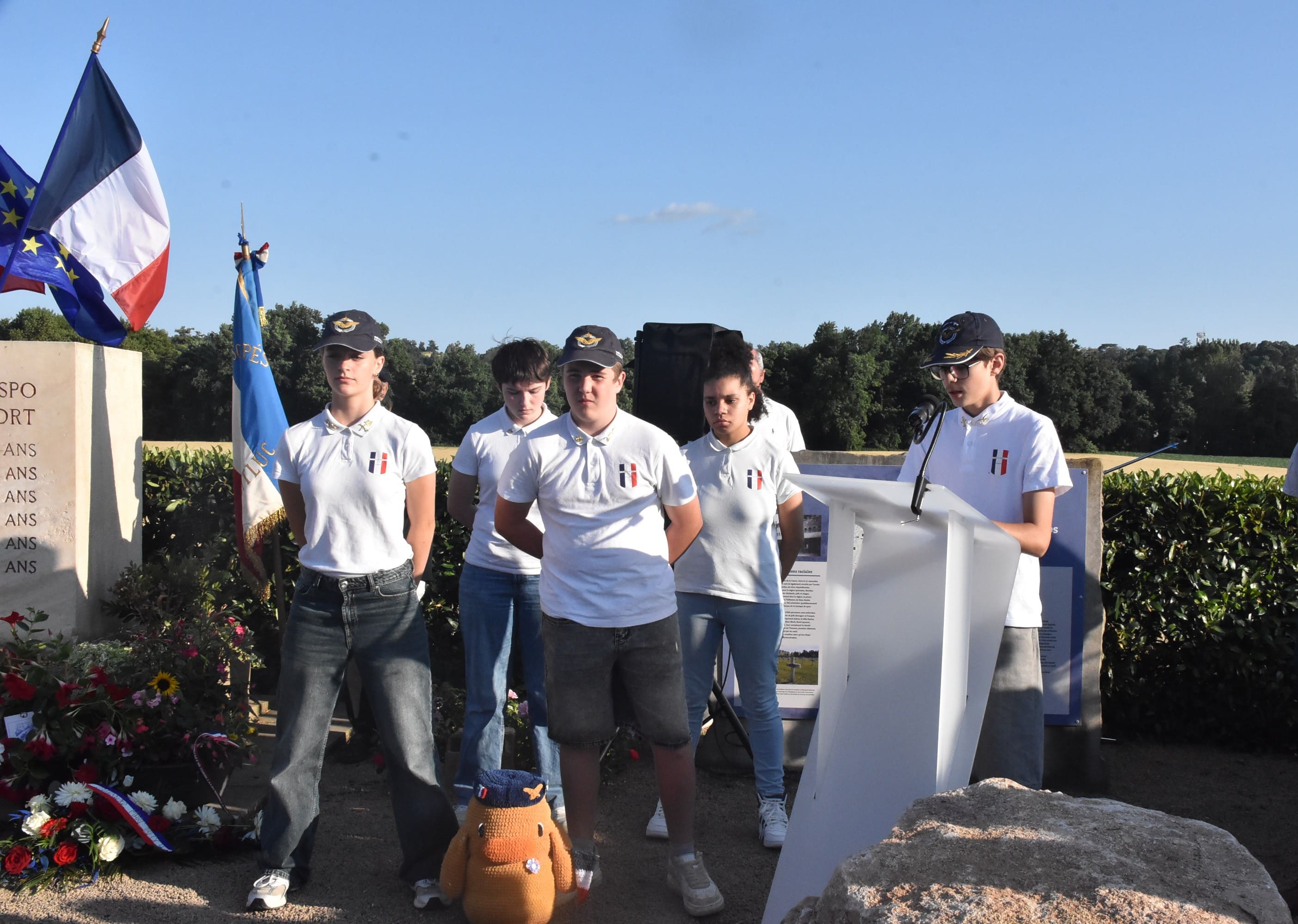 12. Lecture Classe de Défense collège du Renon VONNAS
