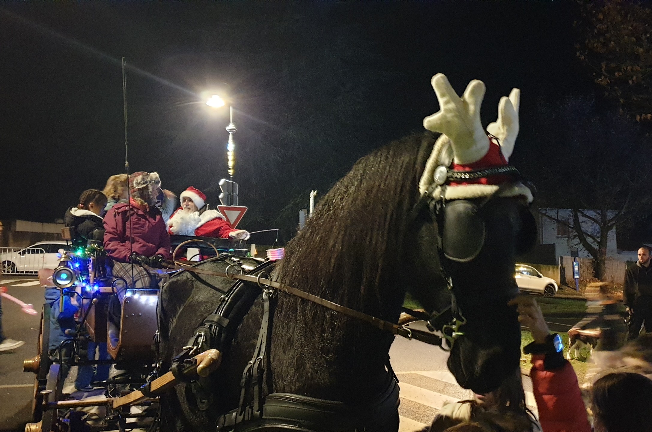 2025-12-08 19.44.51.jpg