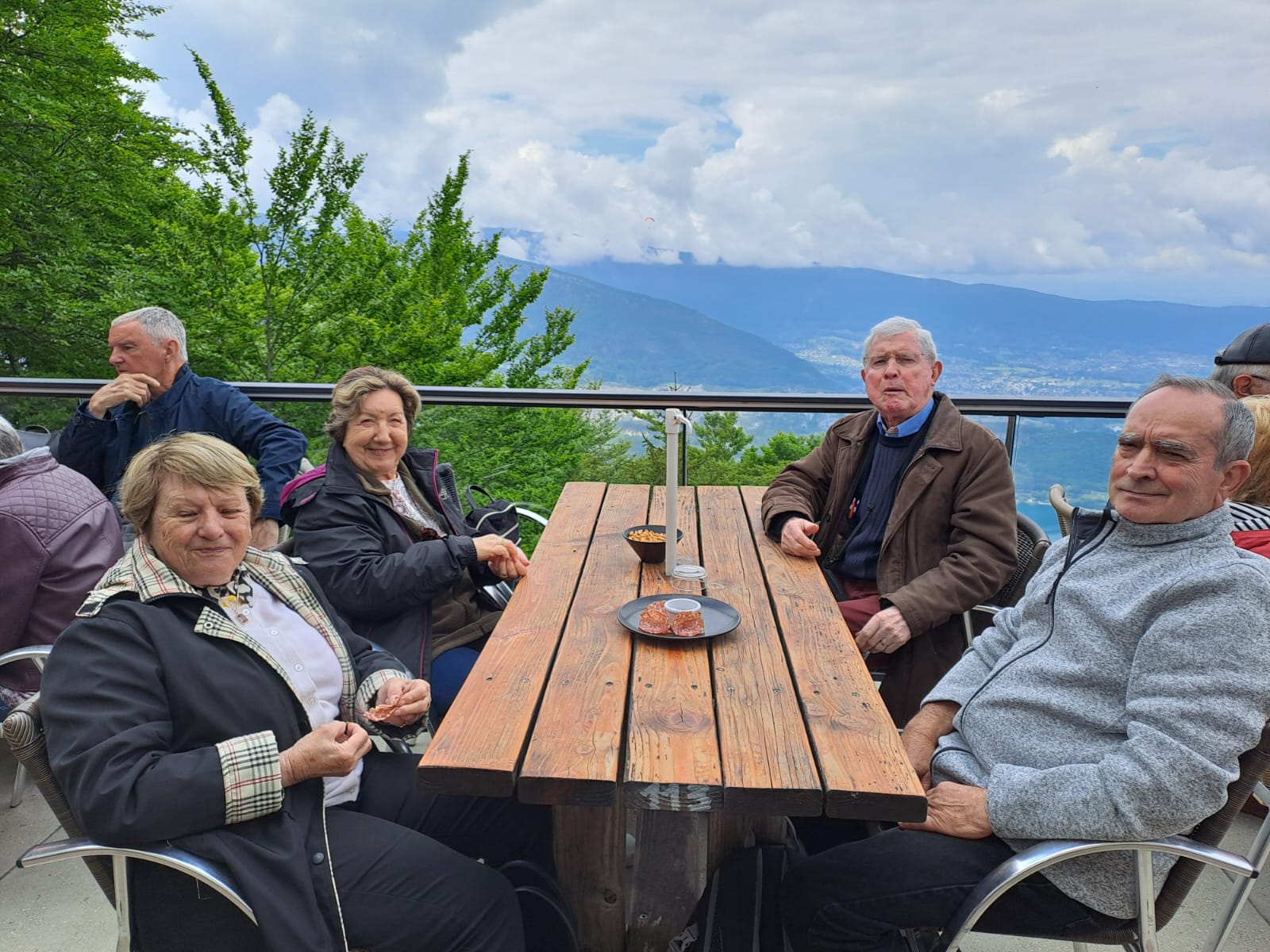 2025-05-23 22.43.43-2.jpg