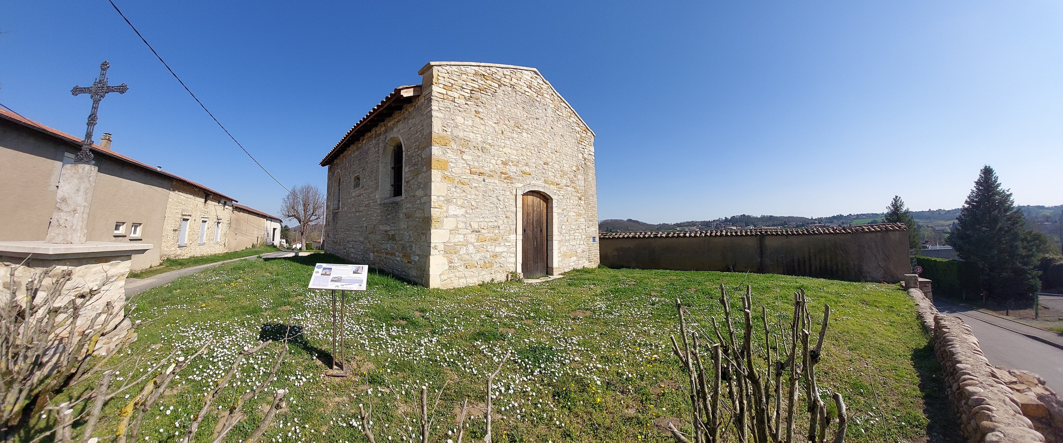 chapelle panorama.jpg