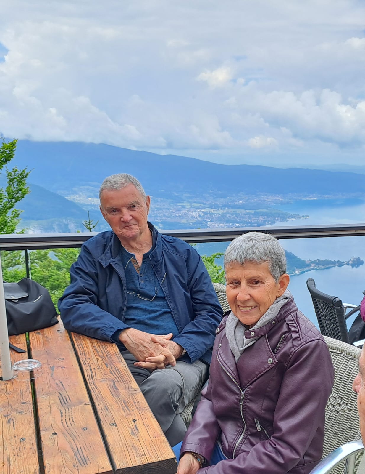 2025-05-23 22.43.43-5.jpg