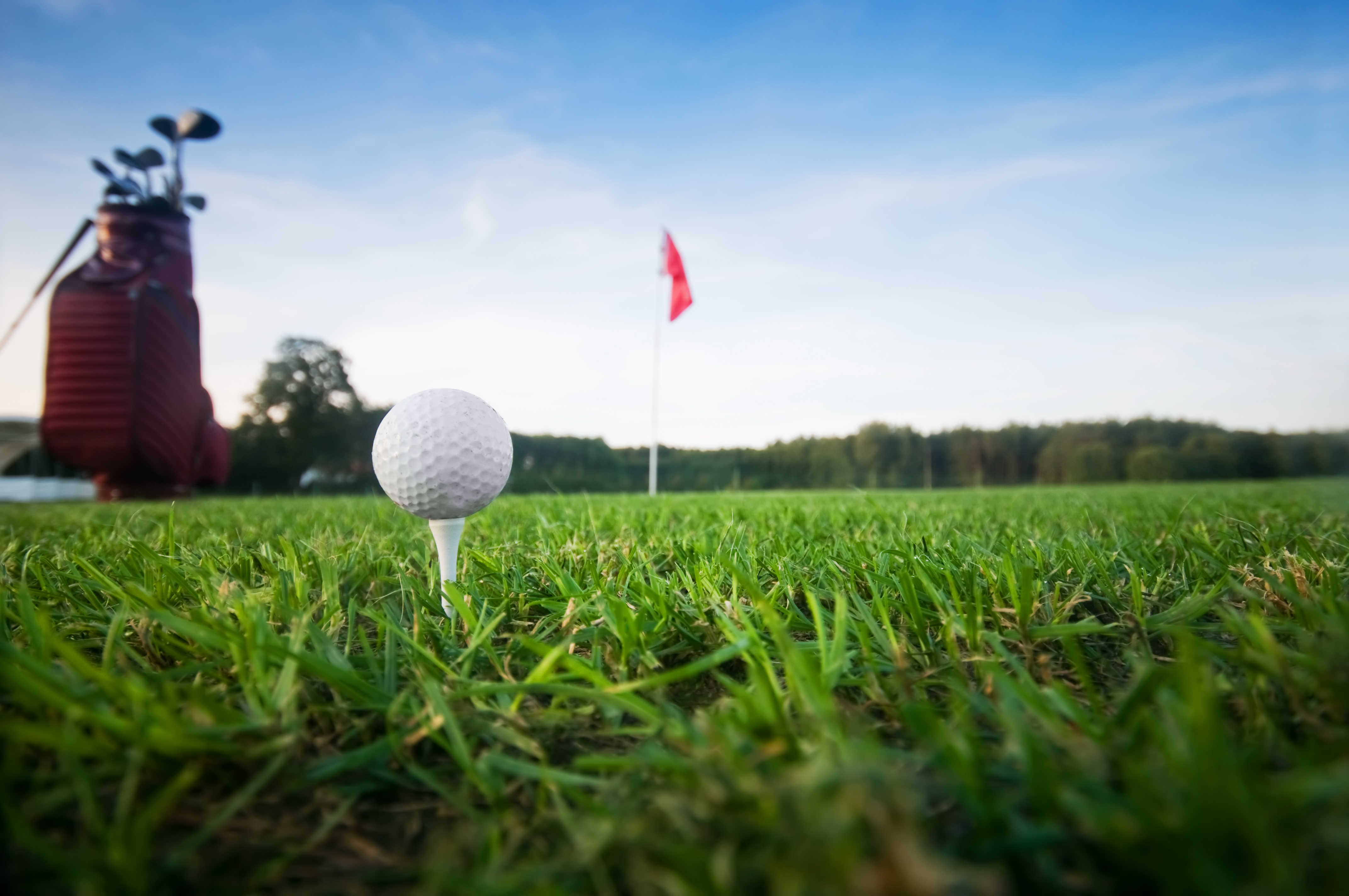 balle-golf-drapeau.jpg