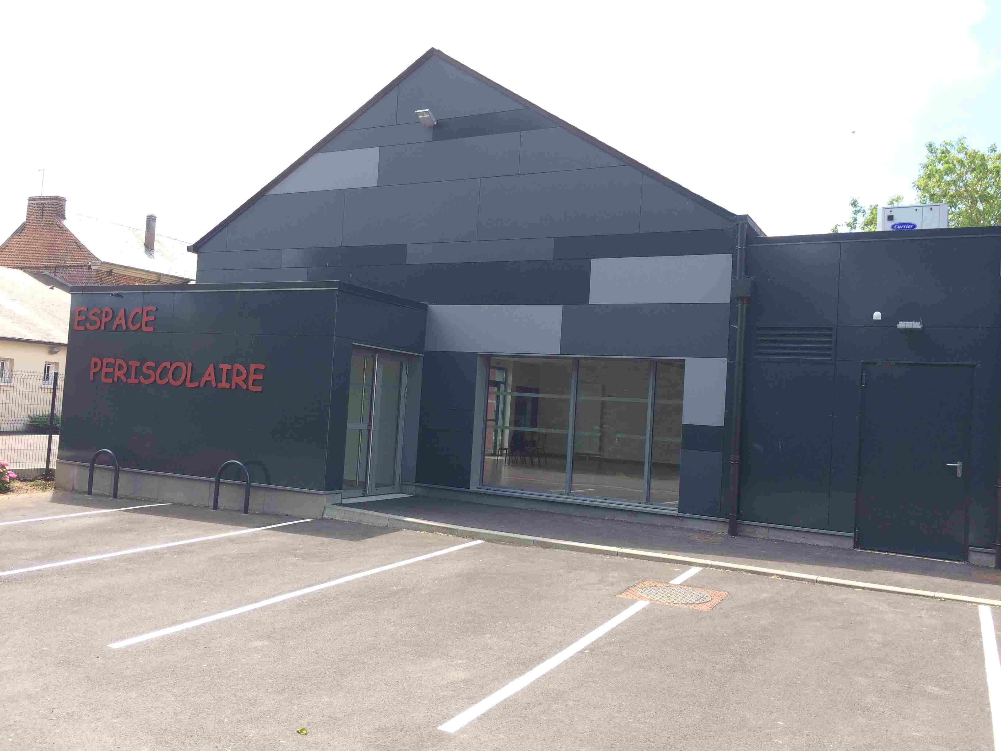 espace périscolaire LR.jpg