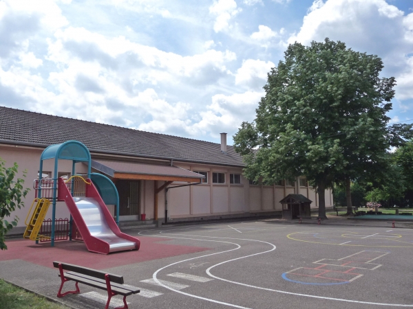 ecole maternelle pasteur.jpg