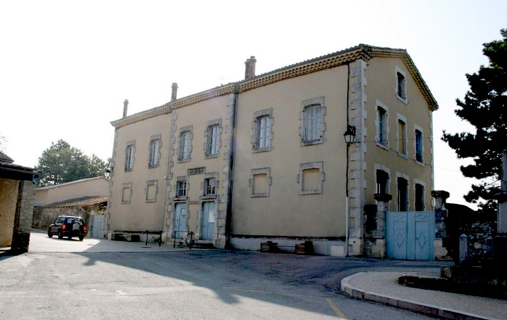 école cliousclat.jpg