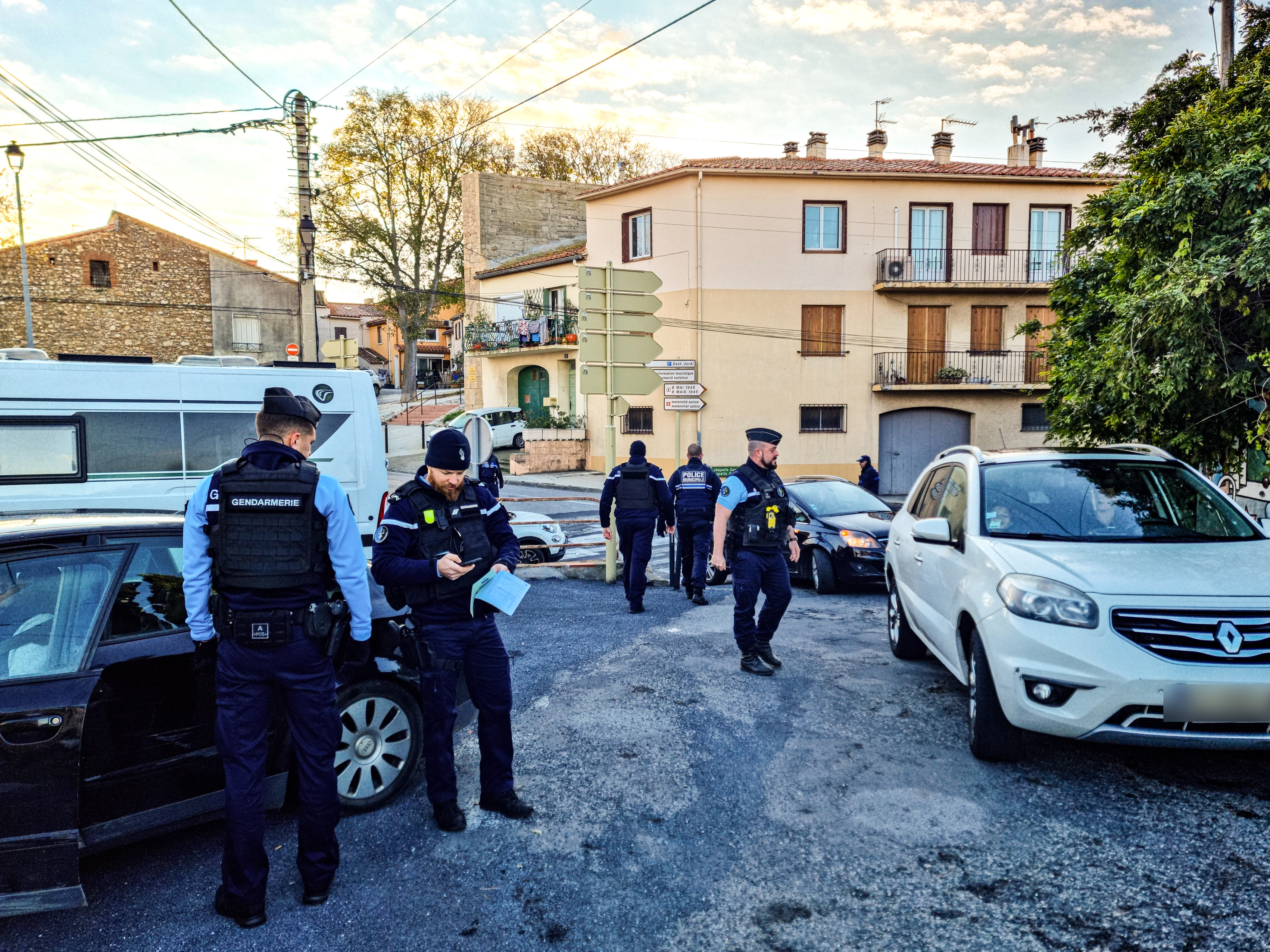 police-gendarmerie2.jpg