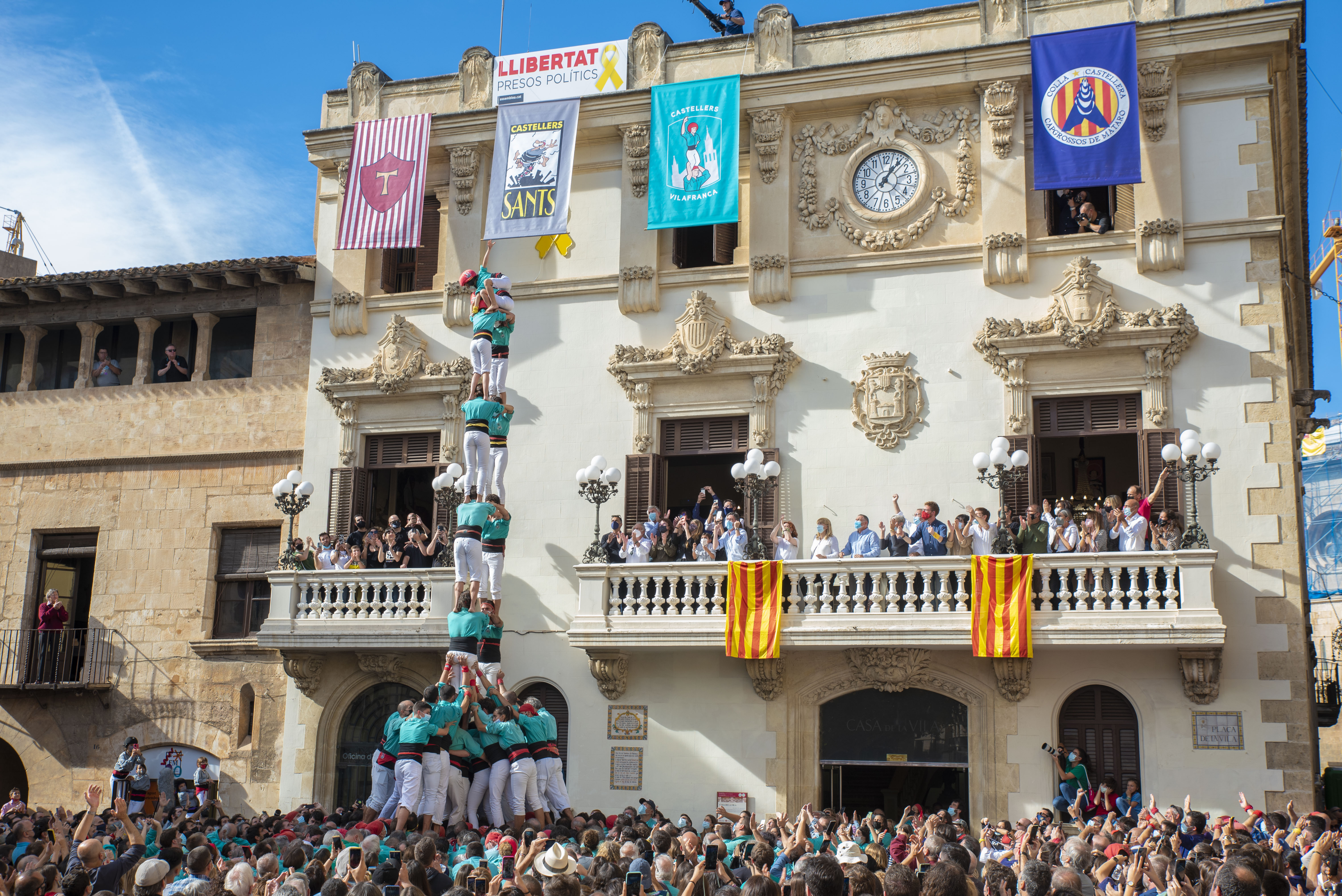 CV Torre de 8 amb folre Tot Sants 2021.jpg