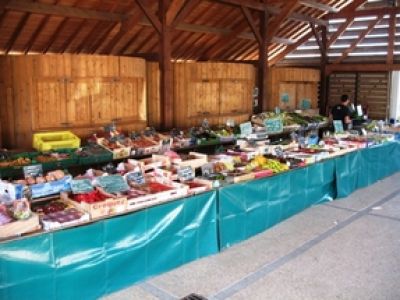 Marché de Mareau.jpg