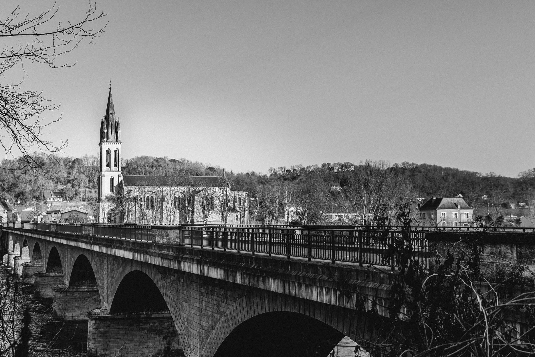 Petit_2_Vue de l_autre côté de la Dordogne.jpg