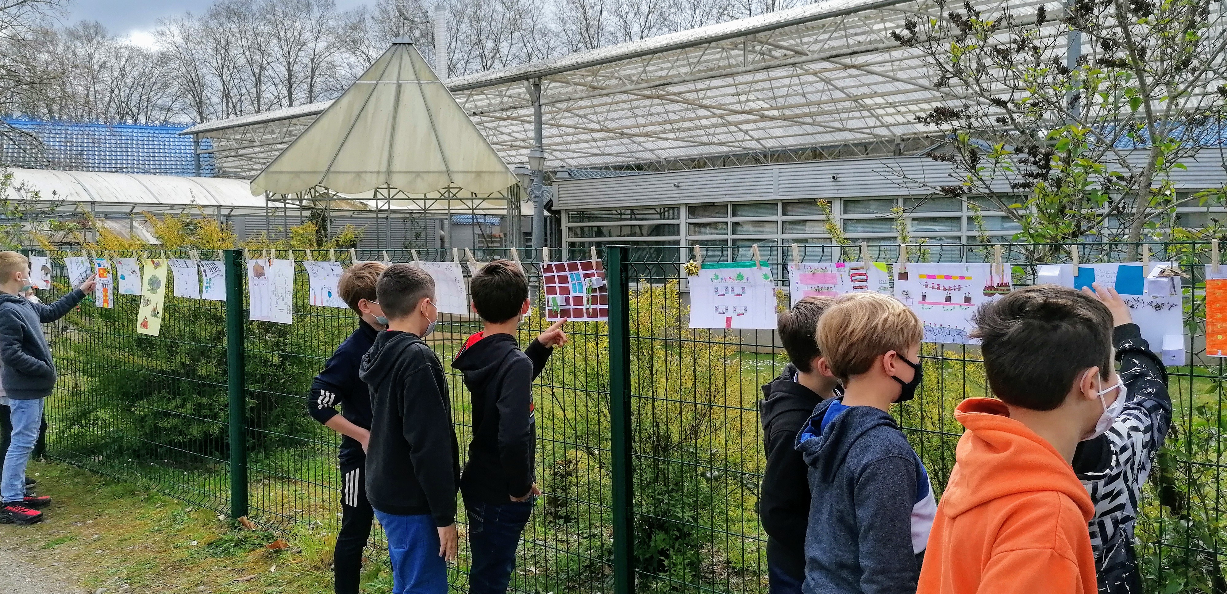 La grande lessive école du Terme 5.jpg