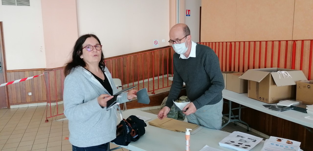 Confection et distribution masques 3.jpg