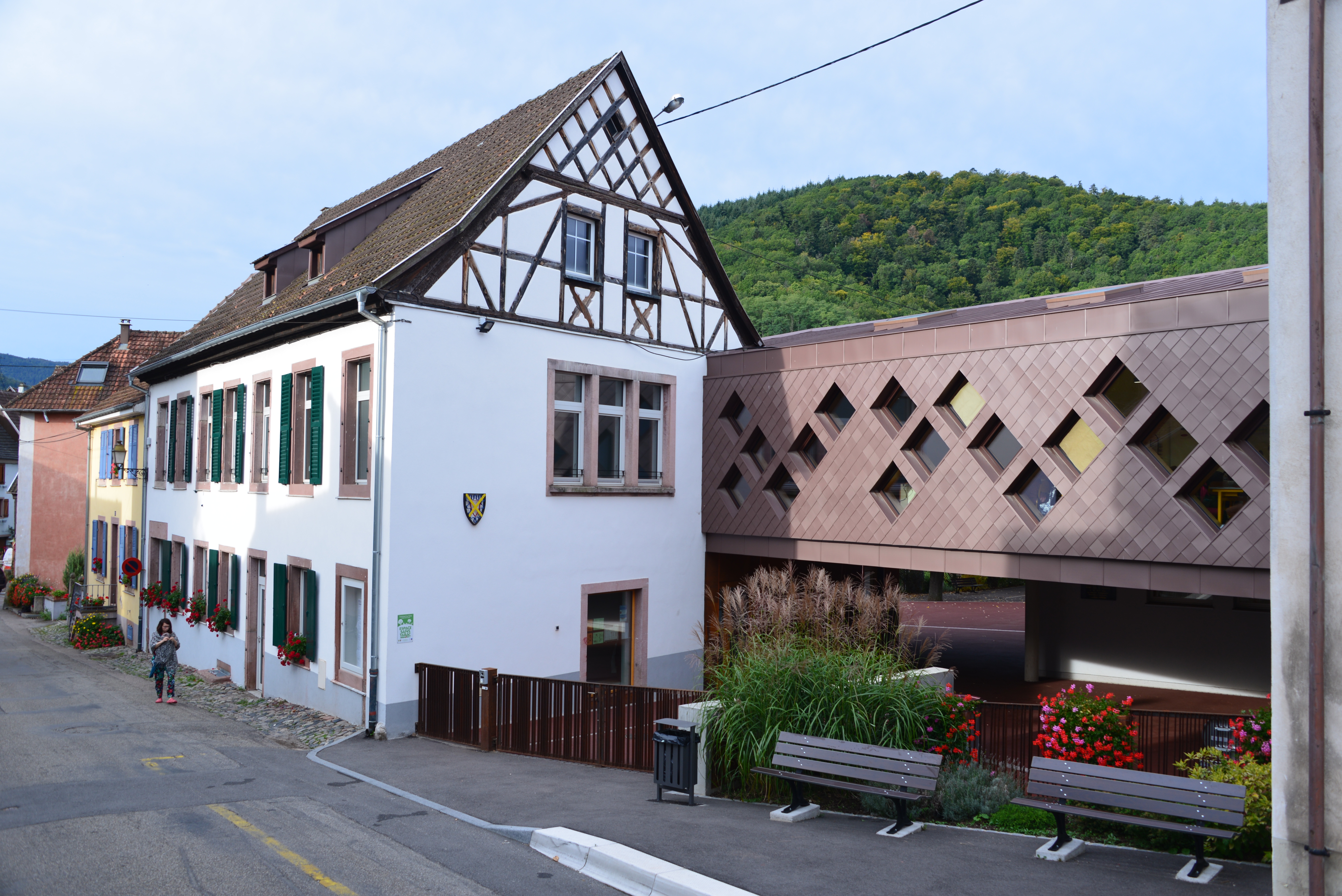 ecole.jpg