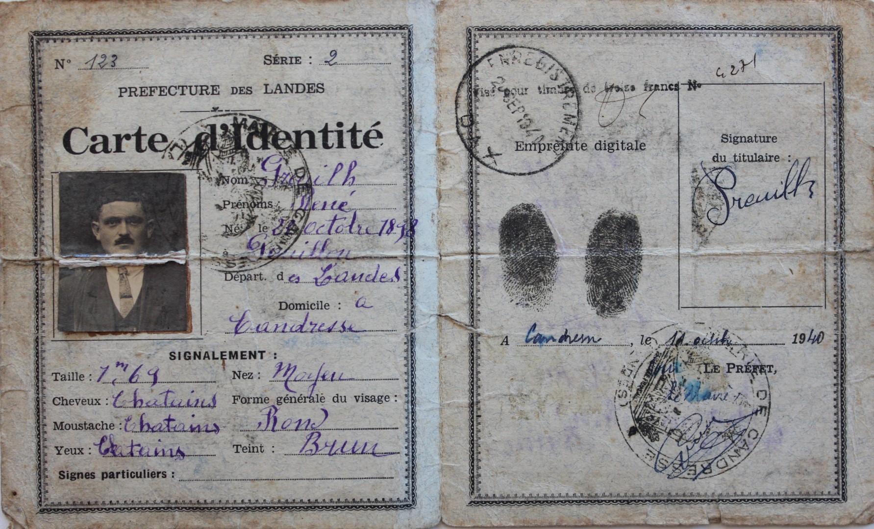 14-18 PREUILH Jean dit René Carte Identité.JPG