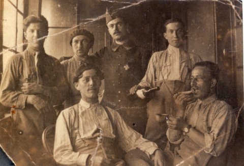 jb desclaux en haut à droite.jpg