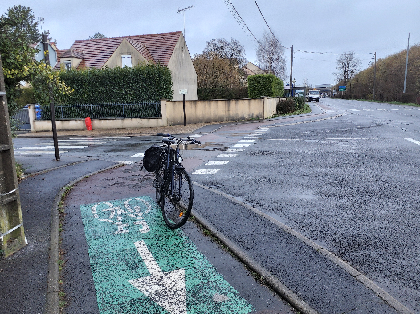 Rue Pasteur - Champagne-sur-Oise