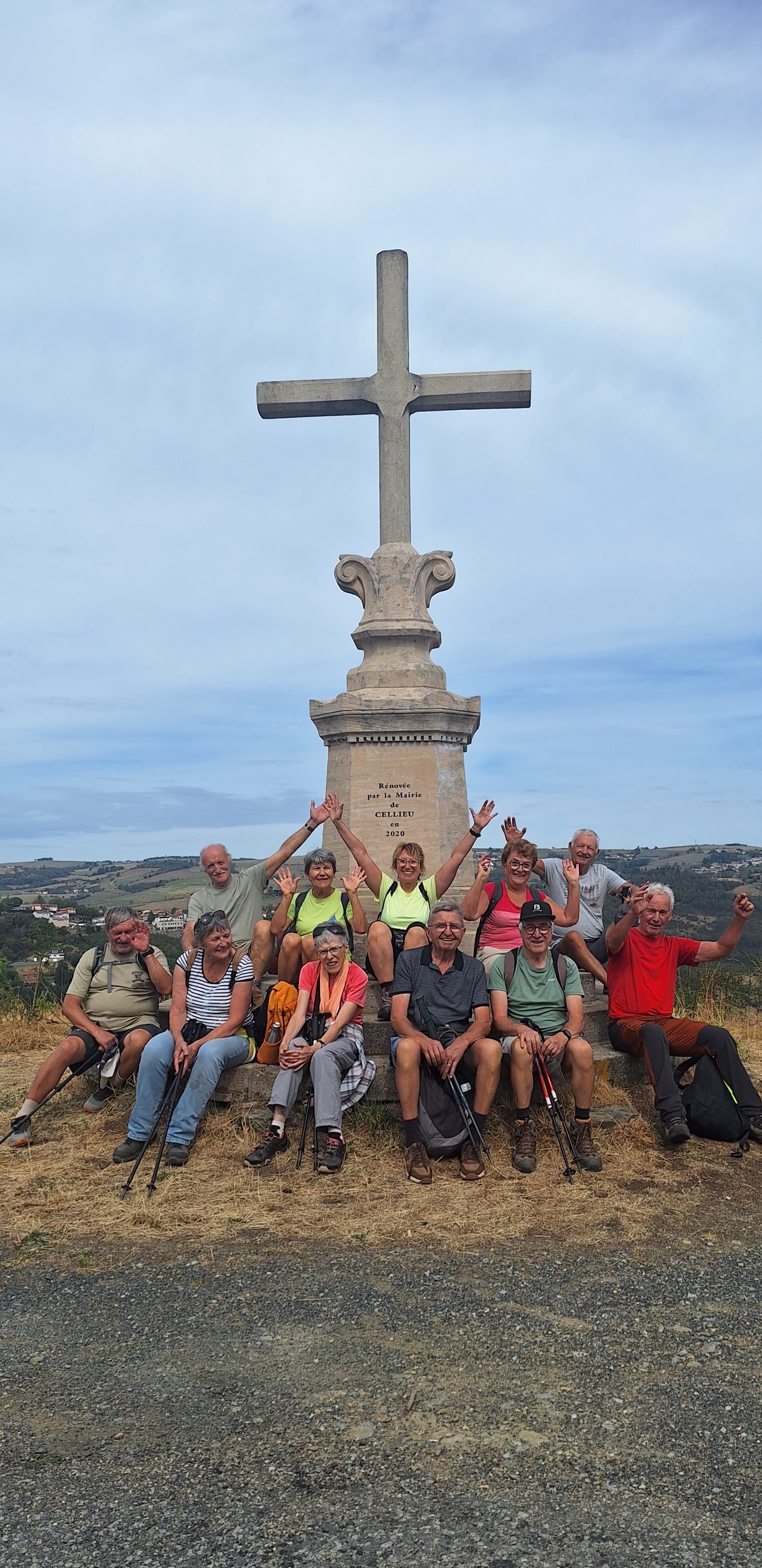 2026.8.26 LES GALOCHONS - CELLIEU.jpg