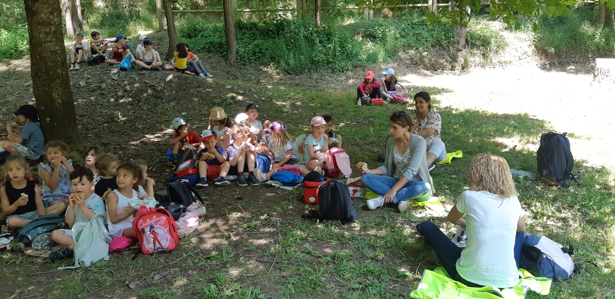 pique nique élèves 6 juin 203 - n°1.jpg