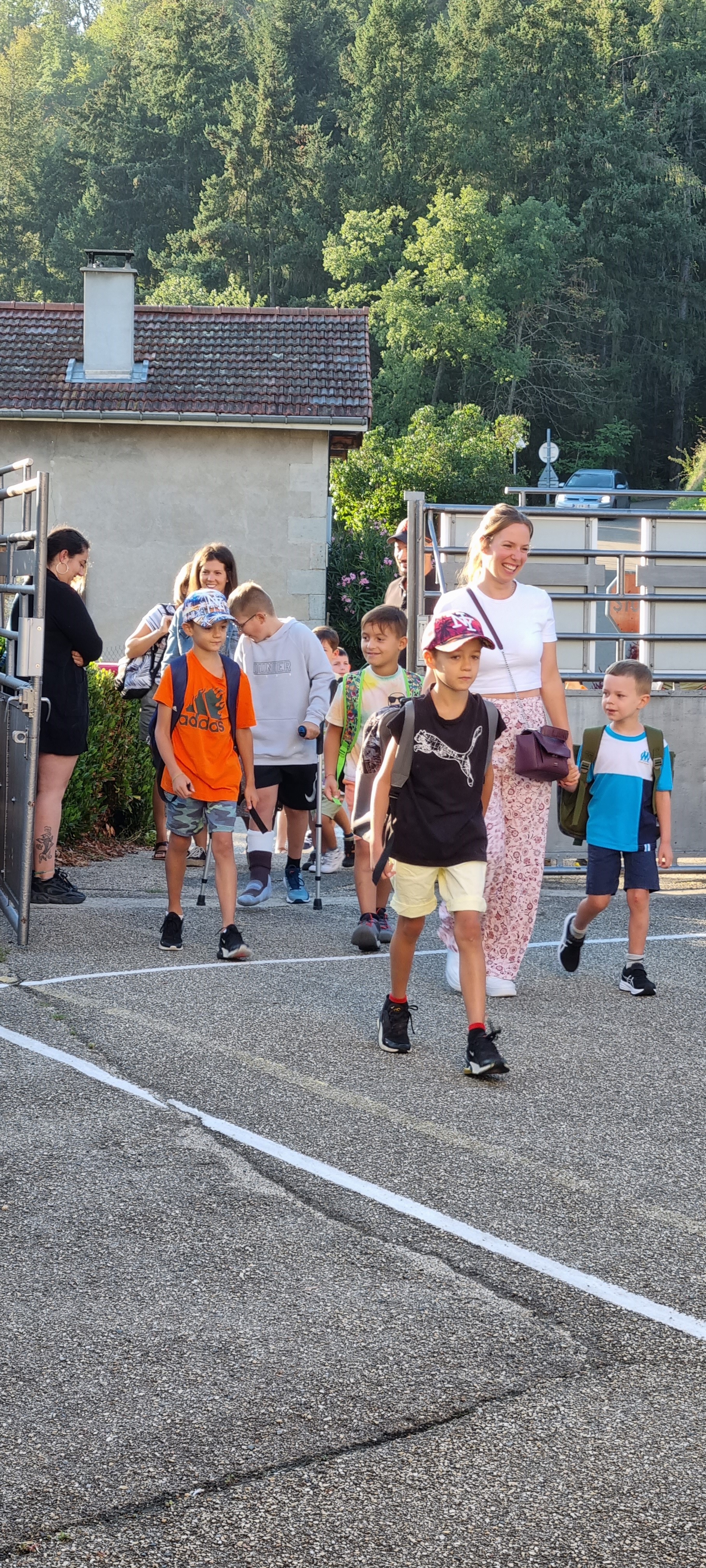 rentrée scolaire sept.2022.jpg