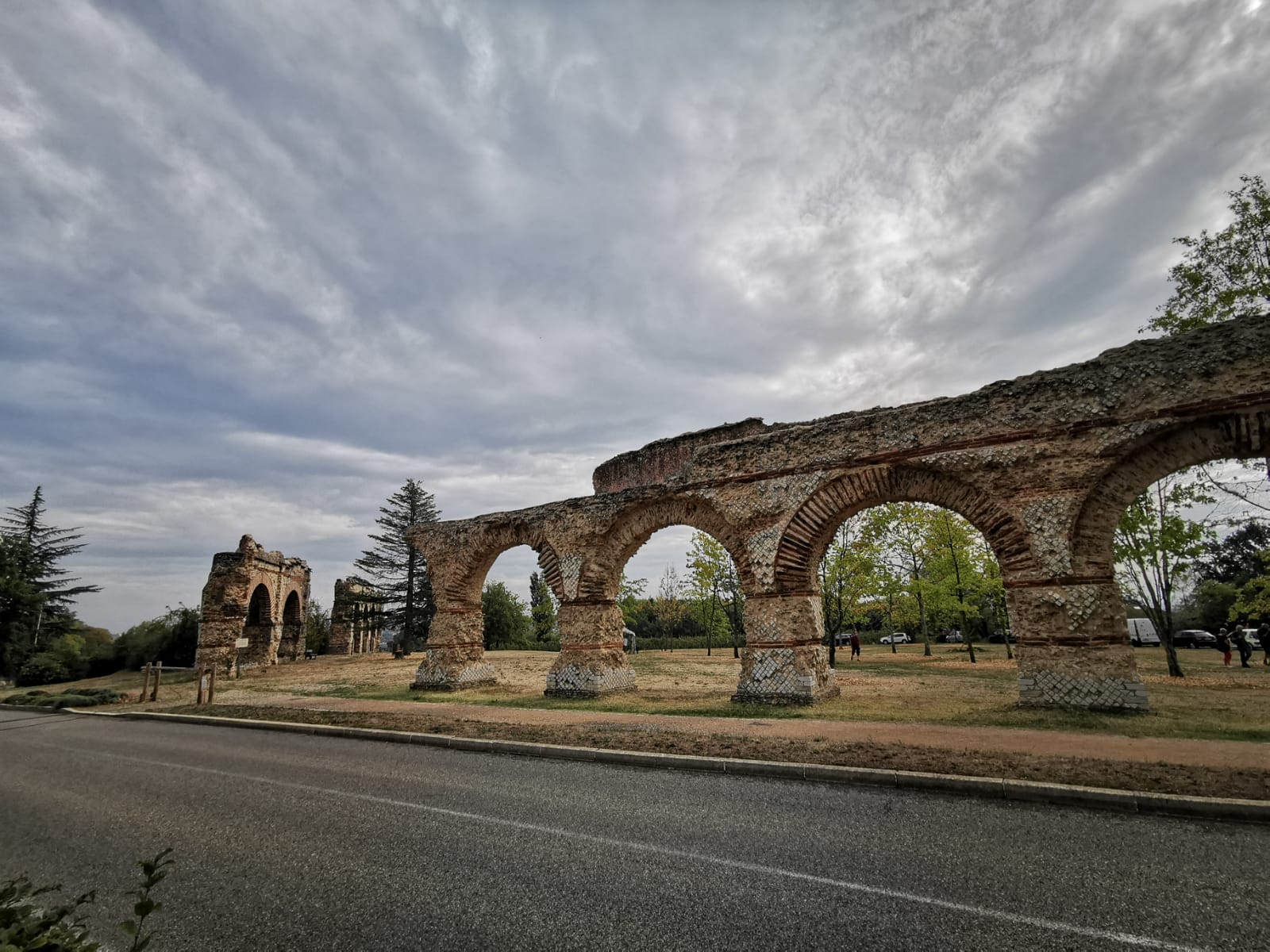INAUGURATION BORNE INTERACTIVE A CHAPONOST N° 2.jpg