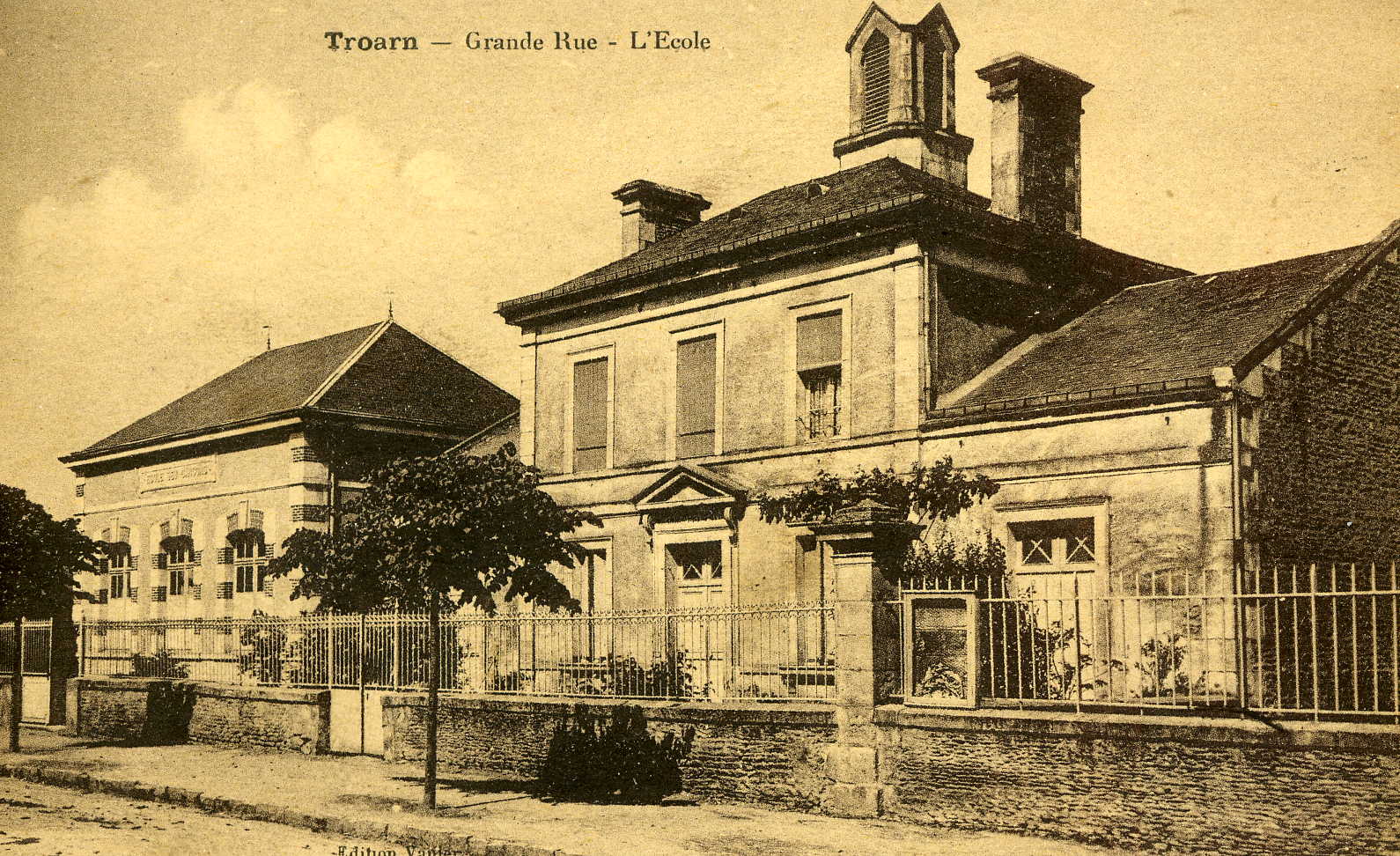 440_A Grande rue L_école.jpg