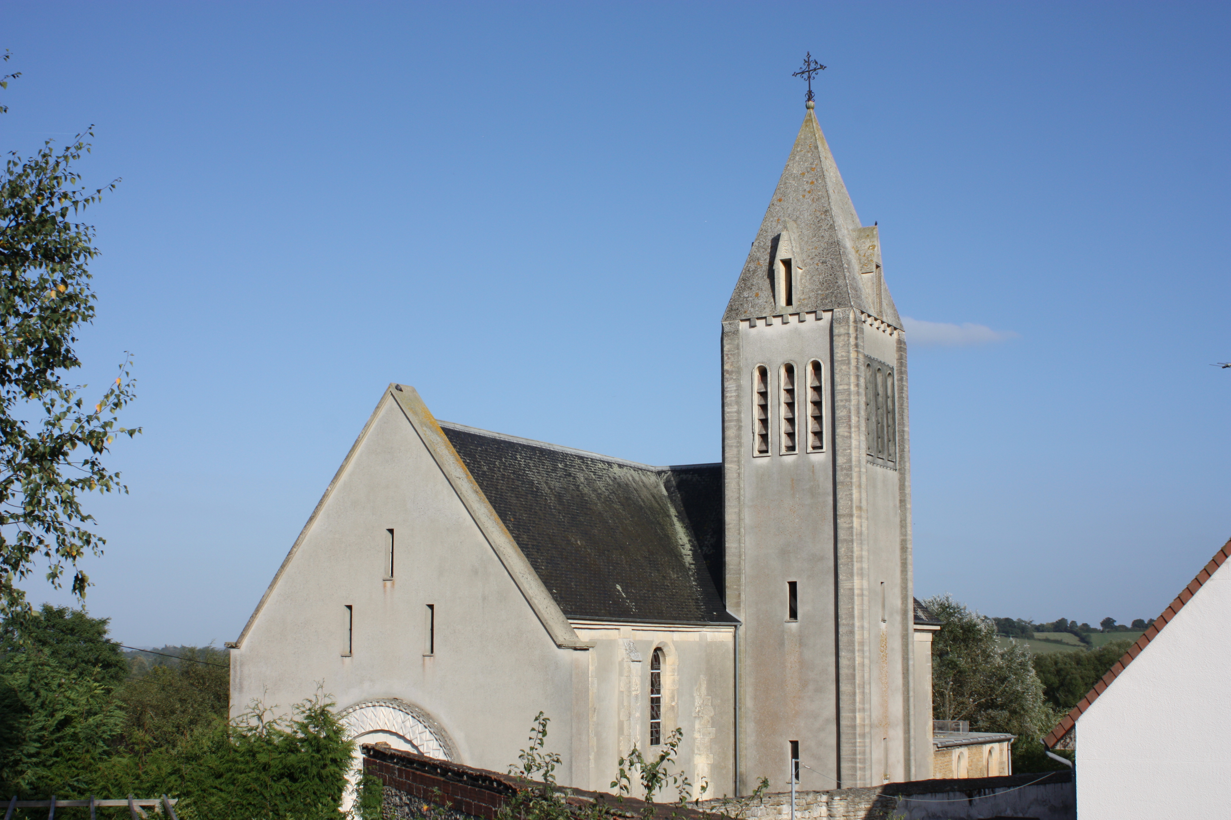 Bures église 2010