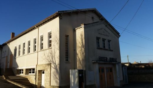 Foyer Rural - Extérieur.jpg