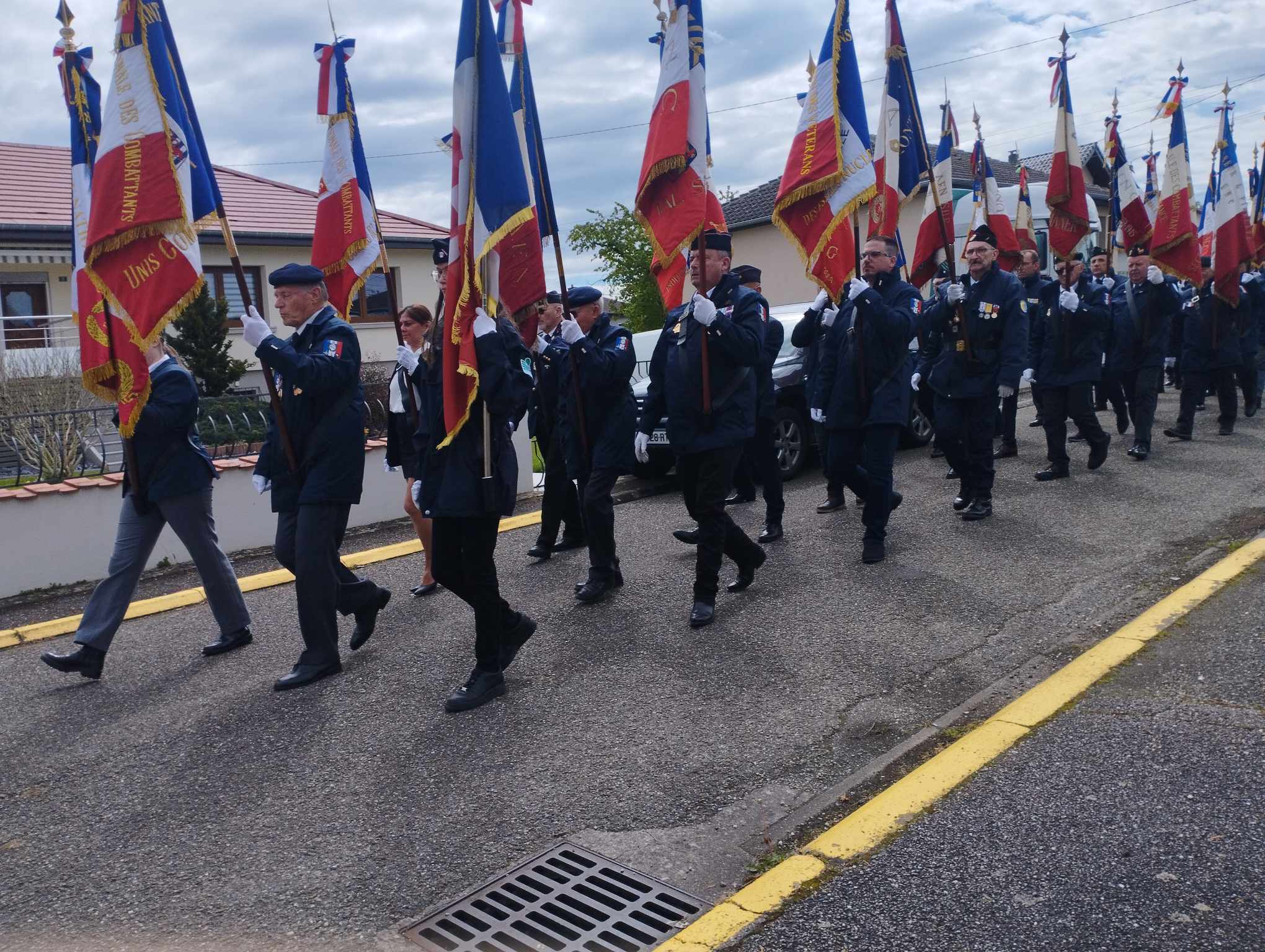 DRAPEAU 15.jpg