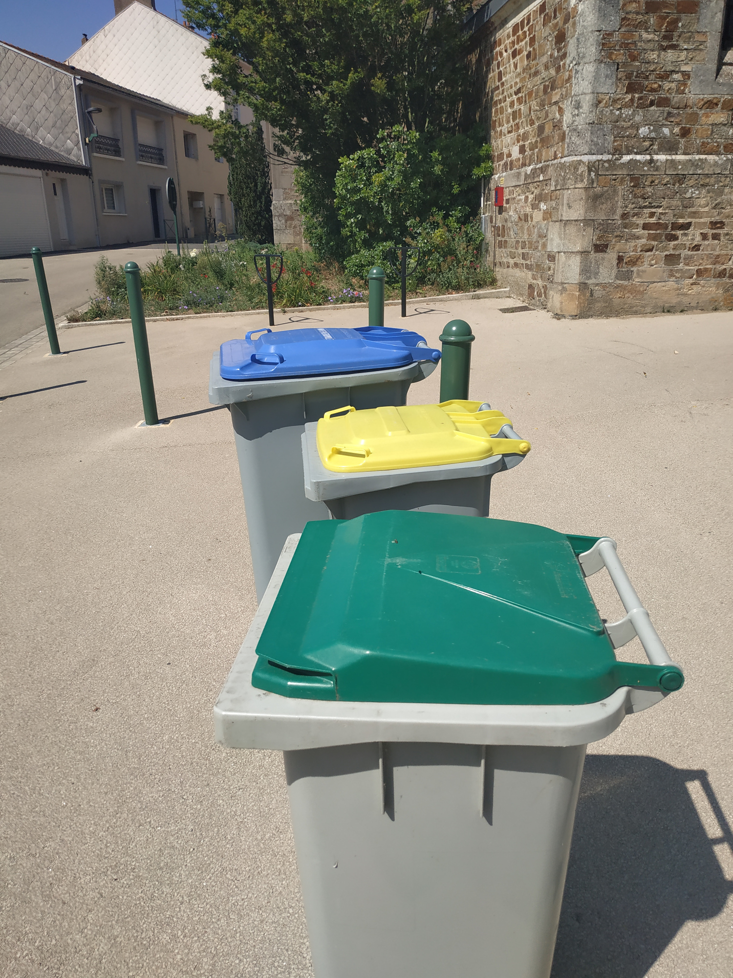 poubelles 1.jpg