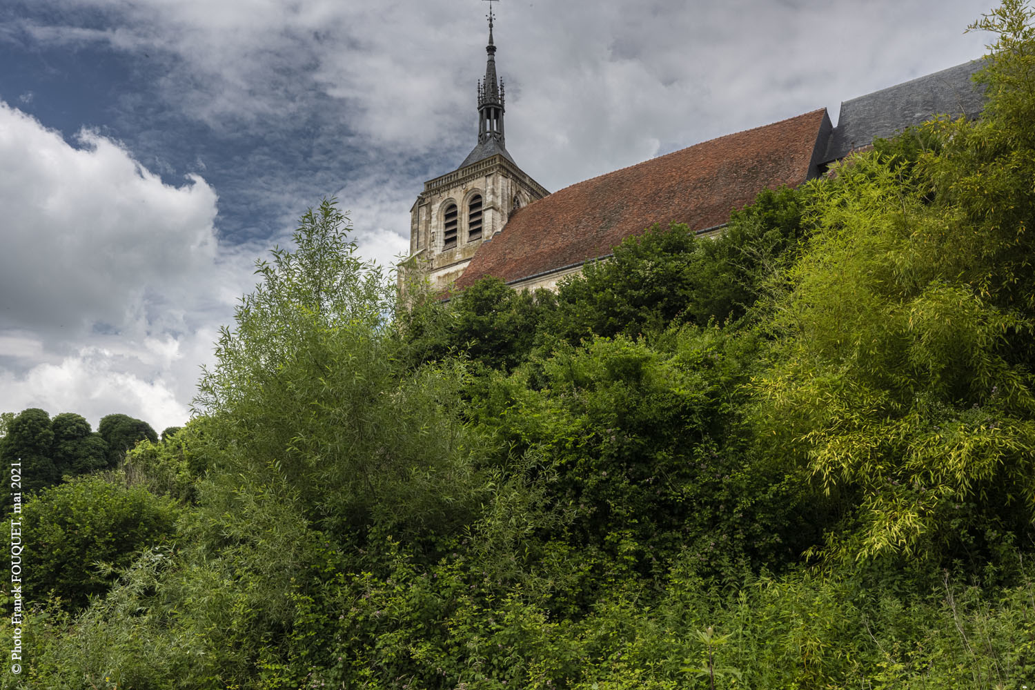 BD FOUQUET_eglise.jpg