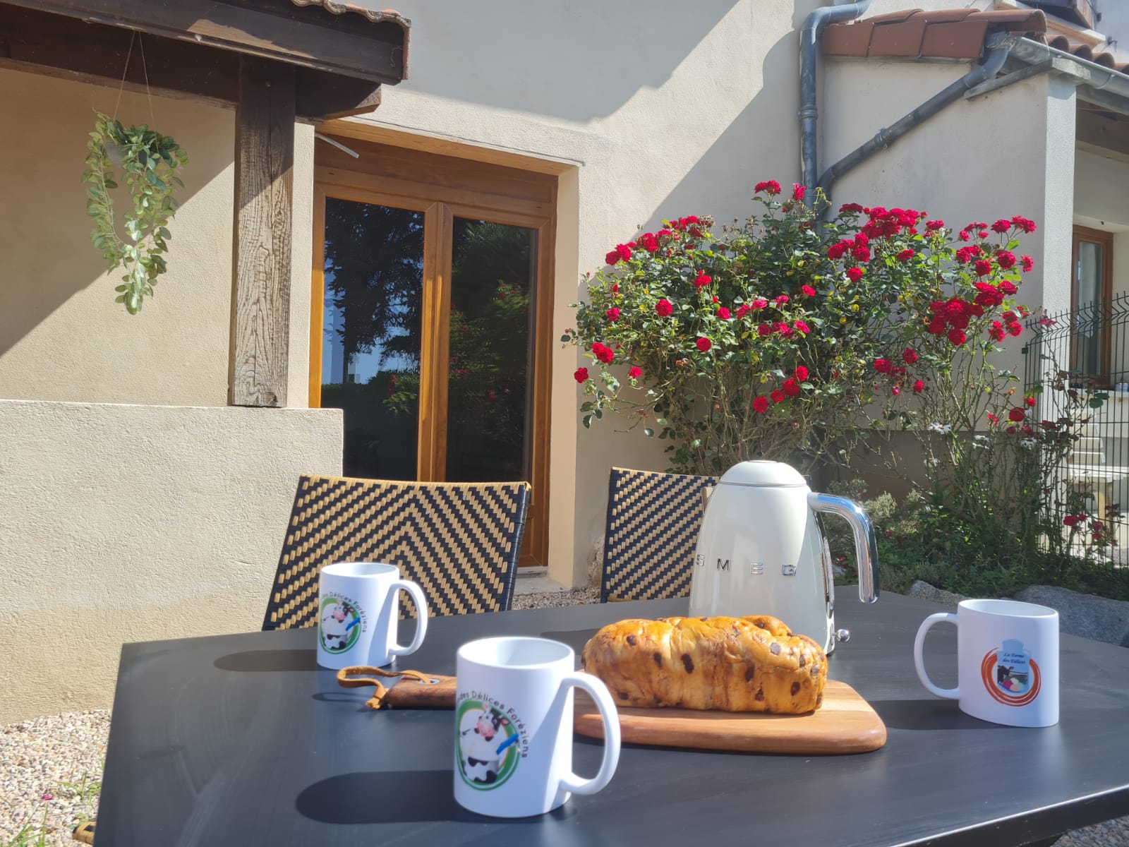 gîte la ferme des délices petit déjeuner.jpg