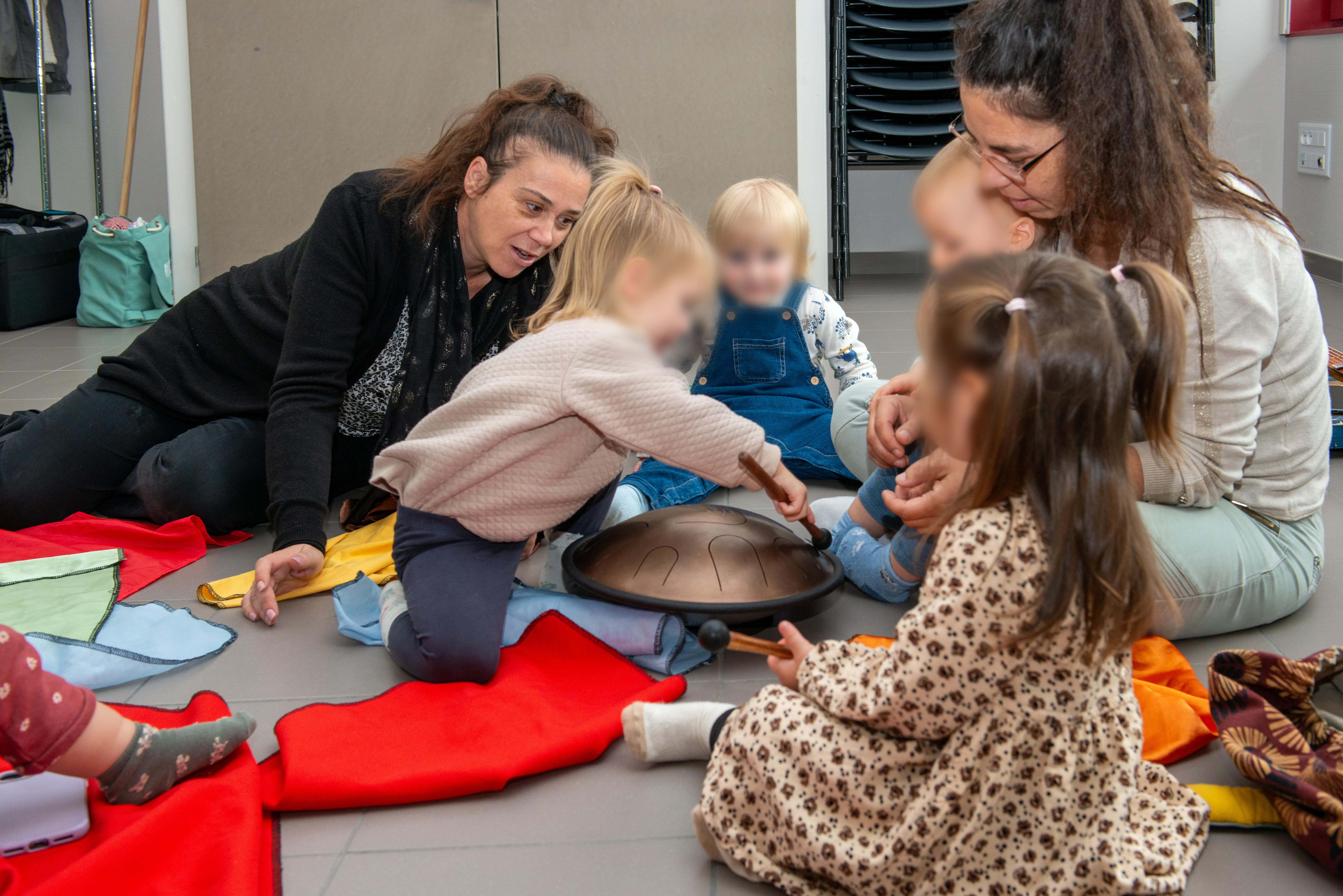 20250910_RPE_INTERVENANTE_MUSIQUE_HD_5 copie-nano_BD.jpg