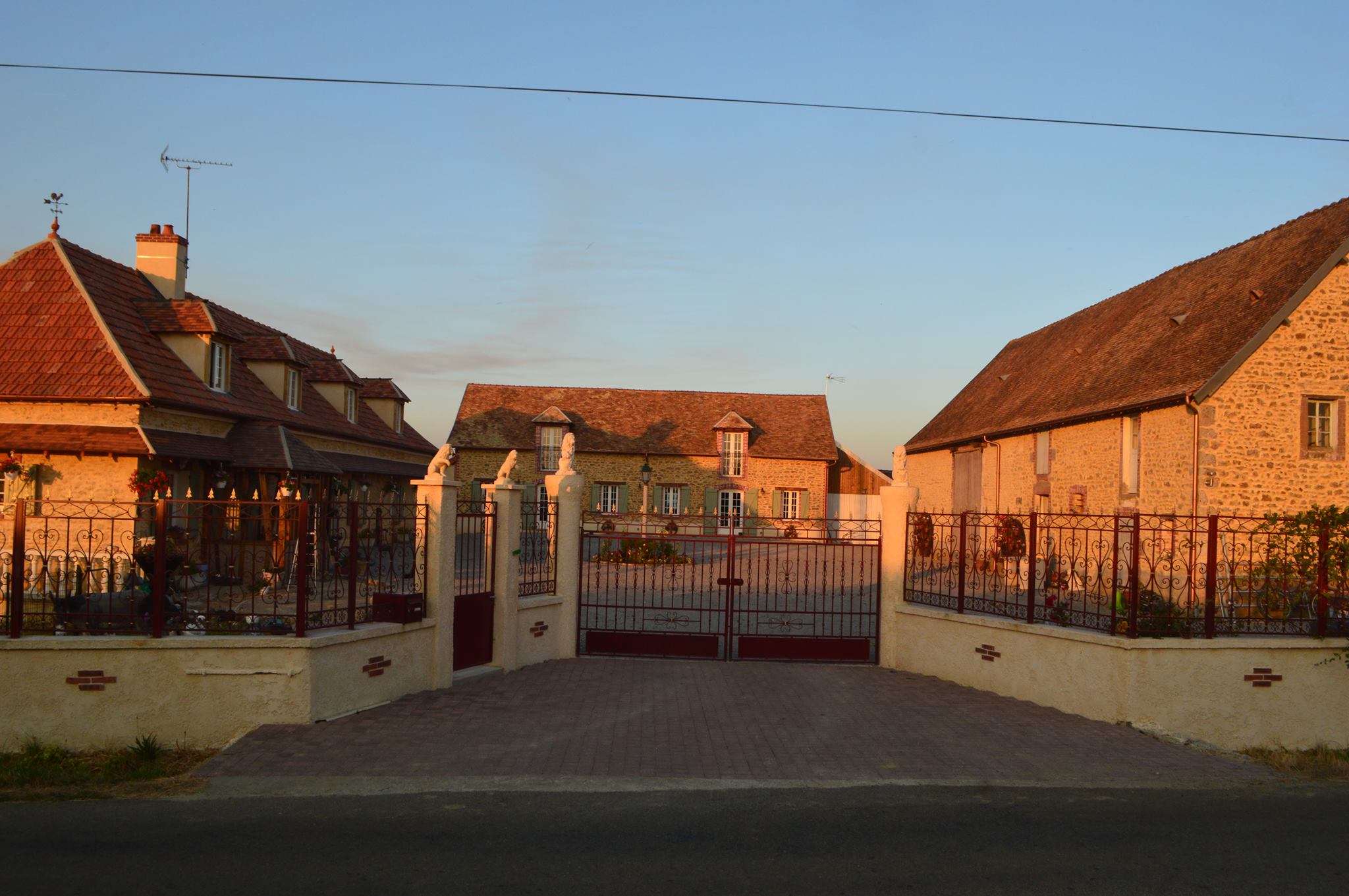 nd beauvais.jpg nd beauvais.jpg