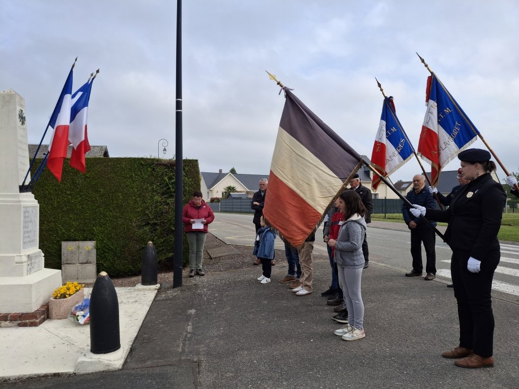 8 mai Perriers 1.jpg