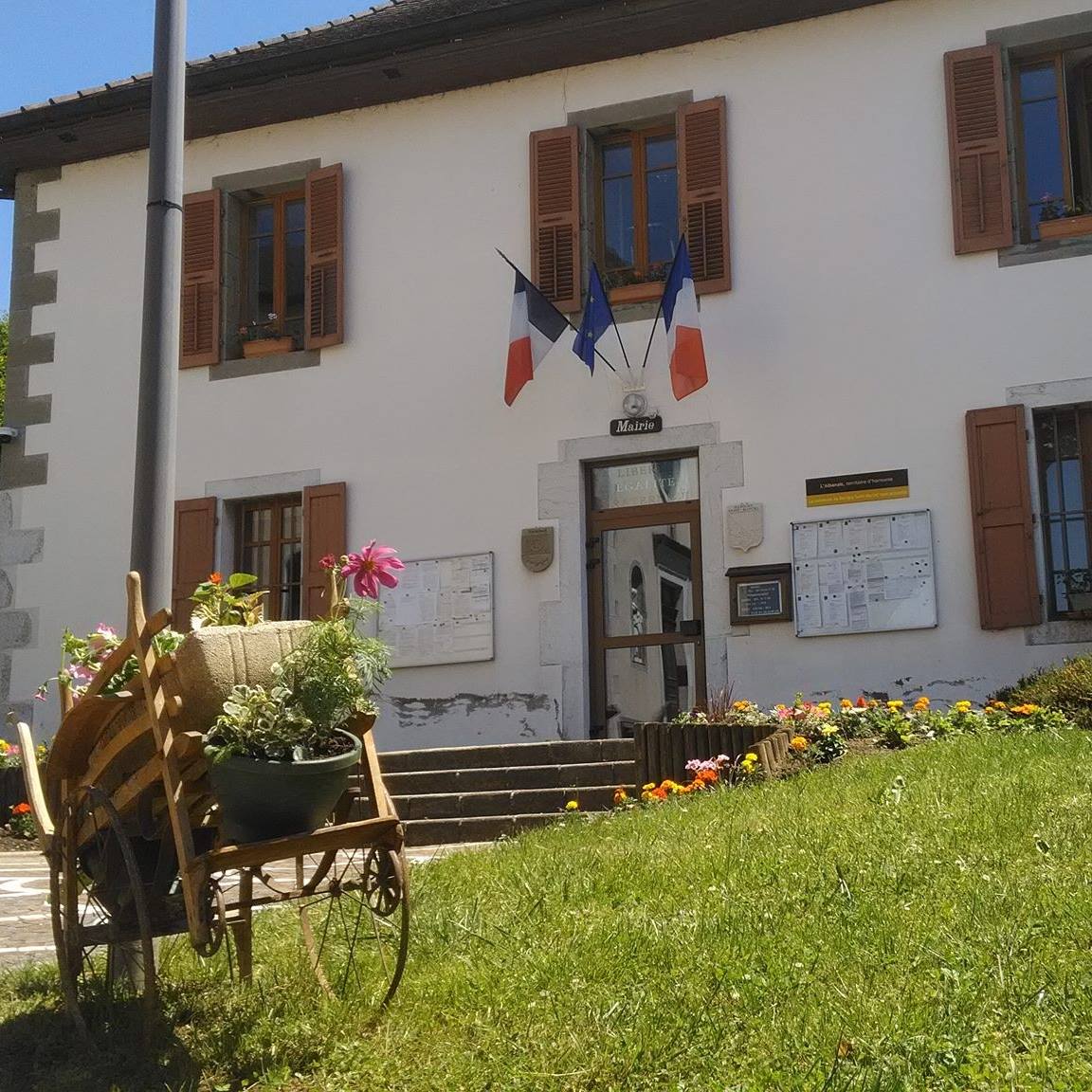 Façade de la mairie