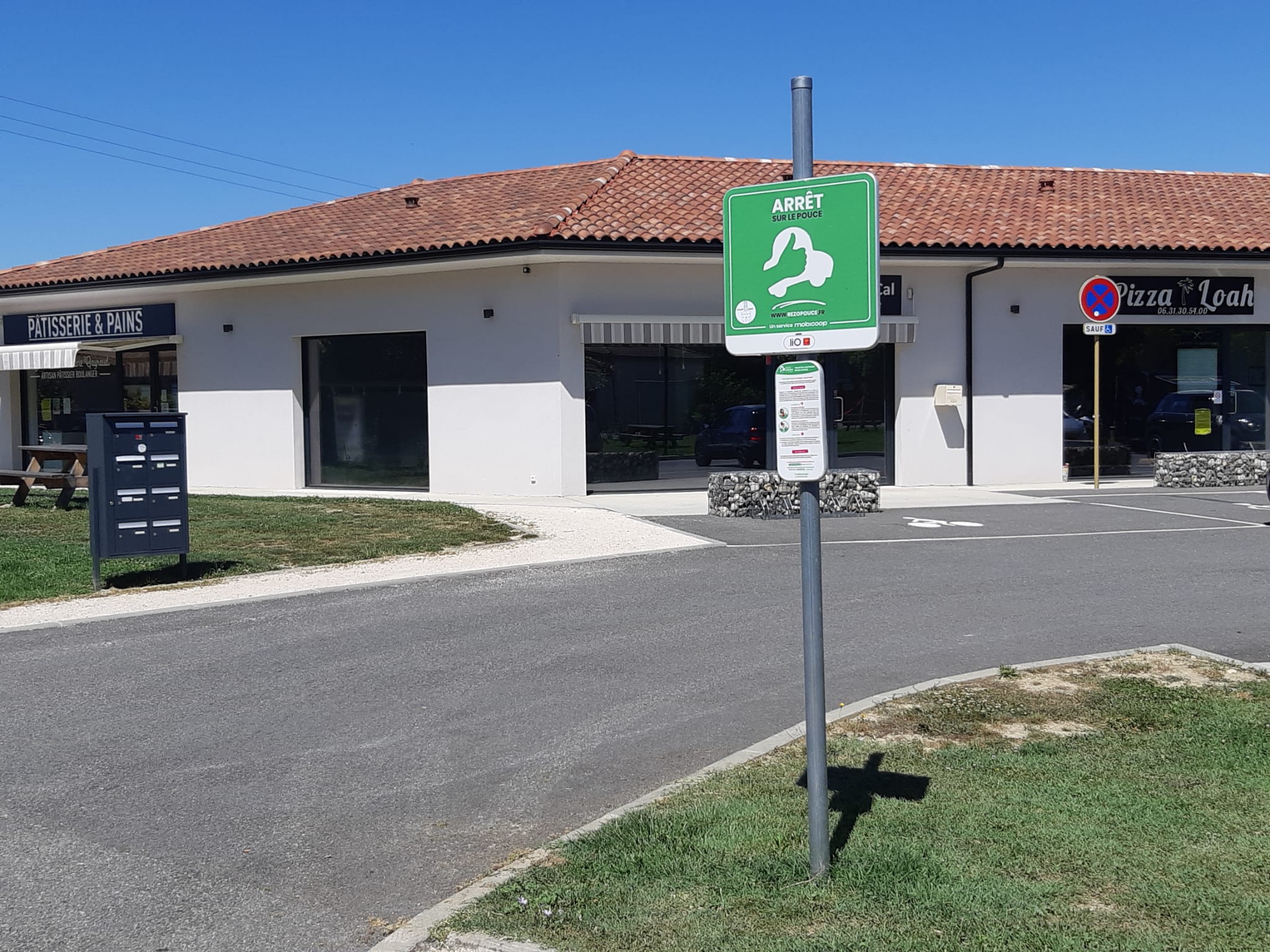 Rézo pouce commerces.jpg