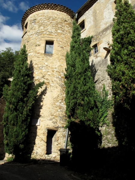 chateau eveques.jpg
