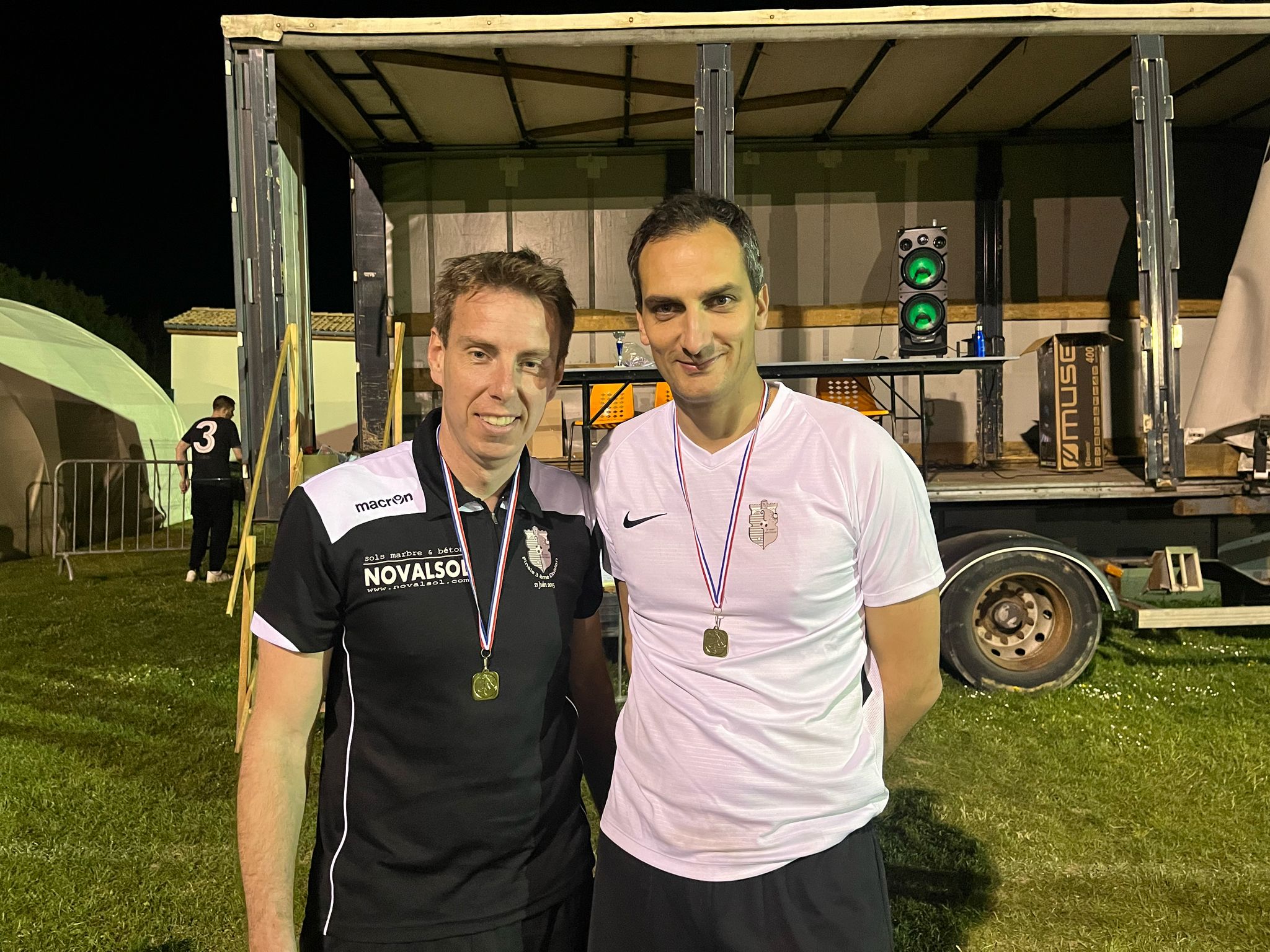 WhatsApp Image 2025-04-06 à 17.45.10_f1073593.jpg