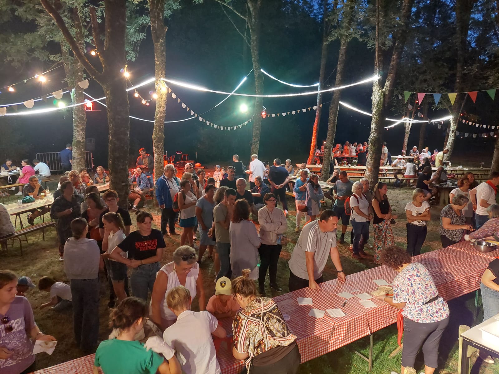 16/09/2023 journée du patrimoine : soirée guinguette au Grand Bateau