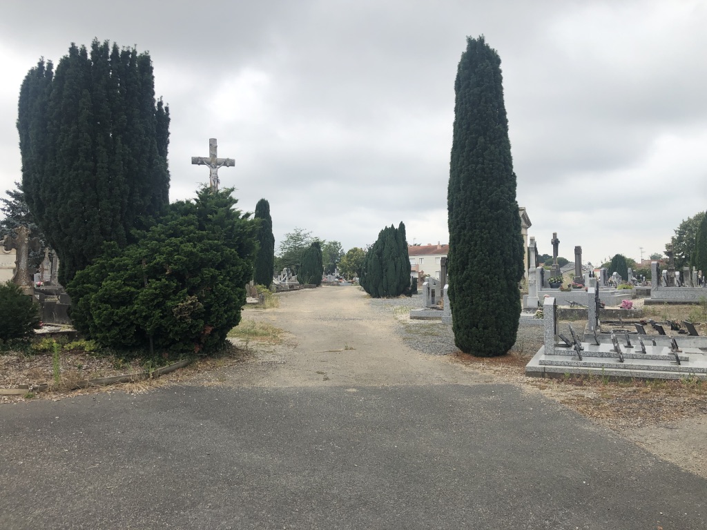 Entrée Cimetière.jpg