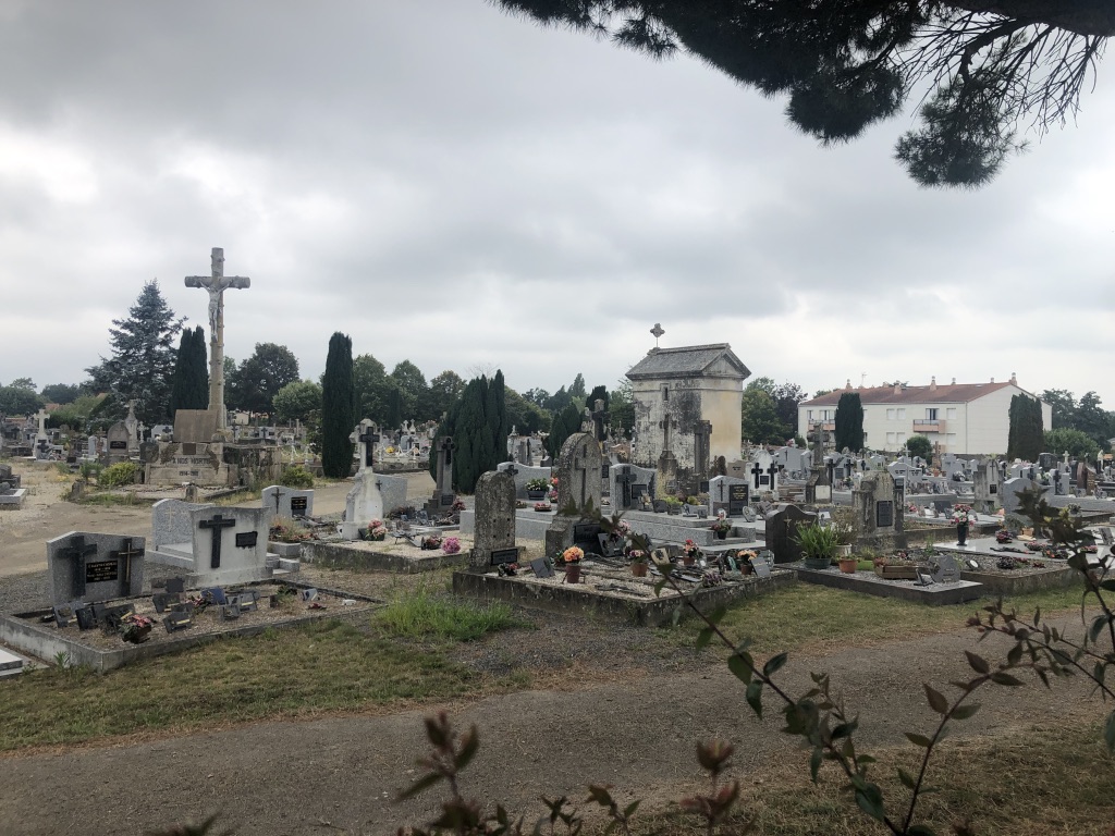 Cimetière.jpg