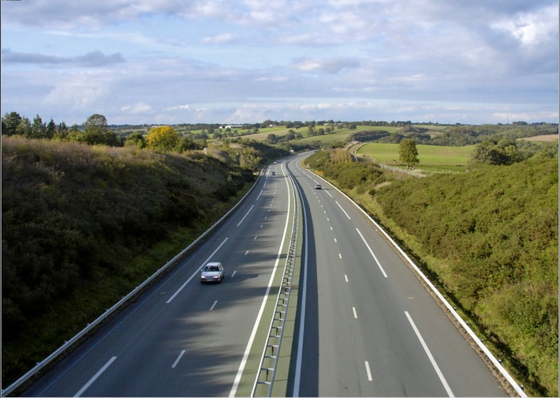 Autoroute bournezeau .jpg