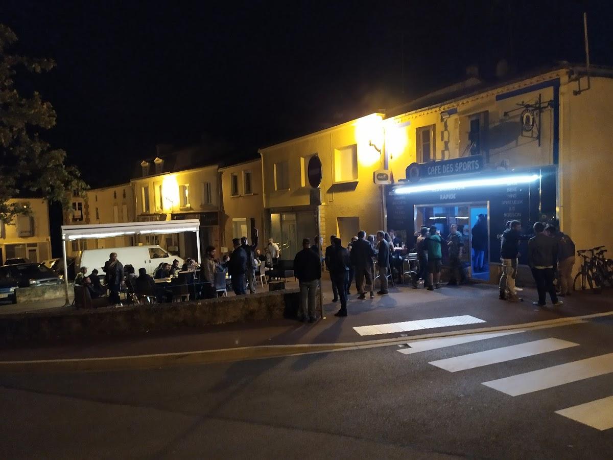 CAFÉ DES SPORTS BOURNEZEAU.jpg