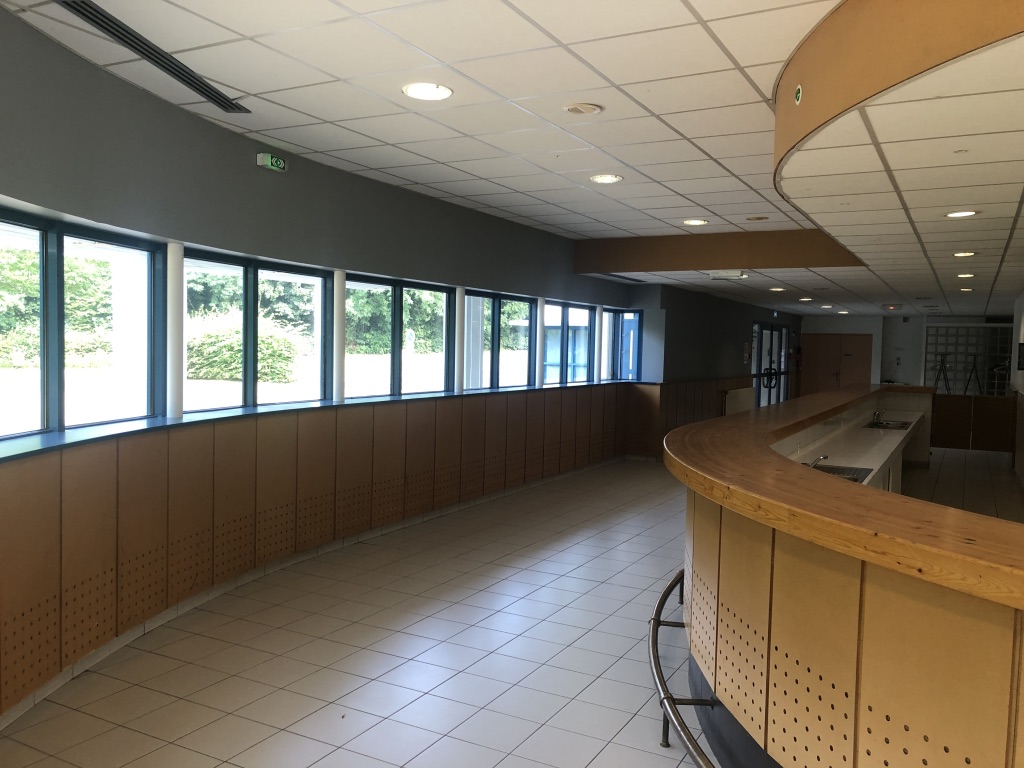 Salle du Mitan Belle photo.jpg