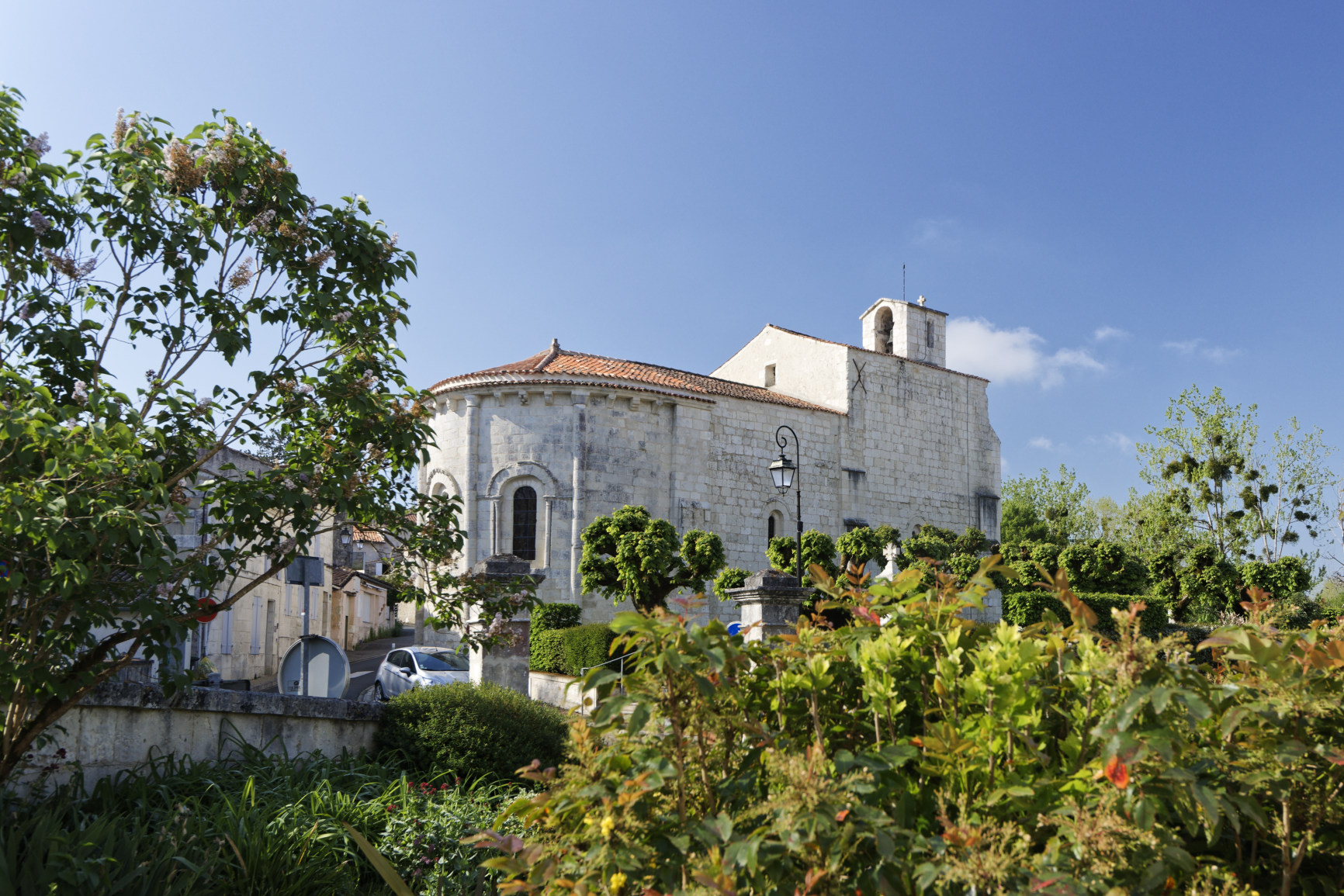 EGLISE SAINT VIVIEN