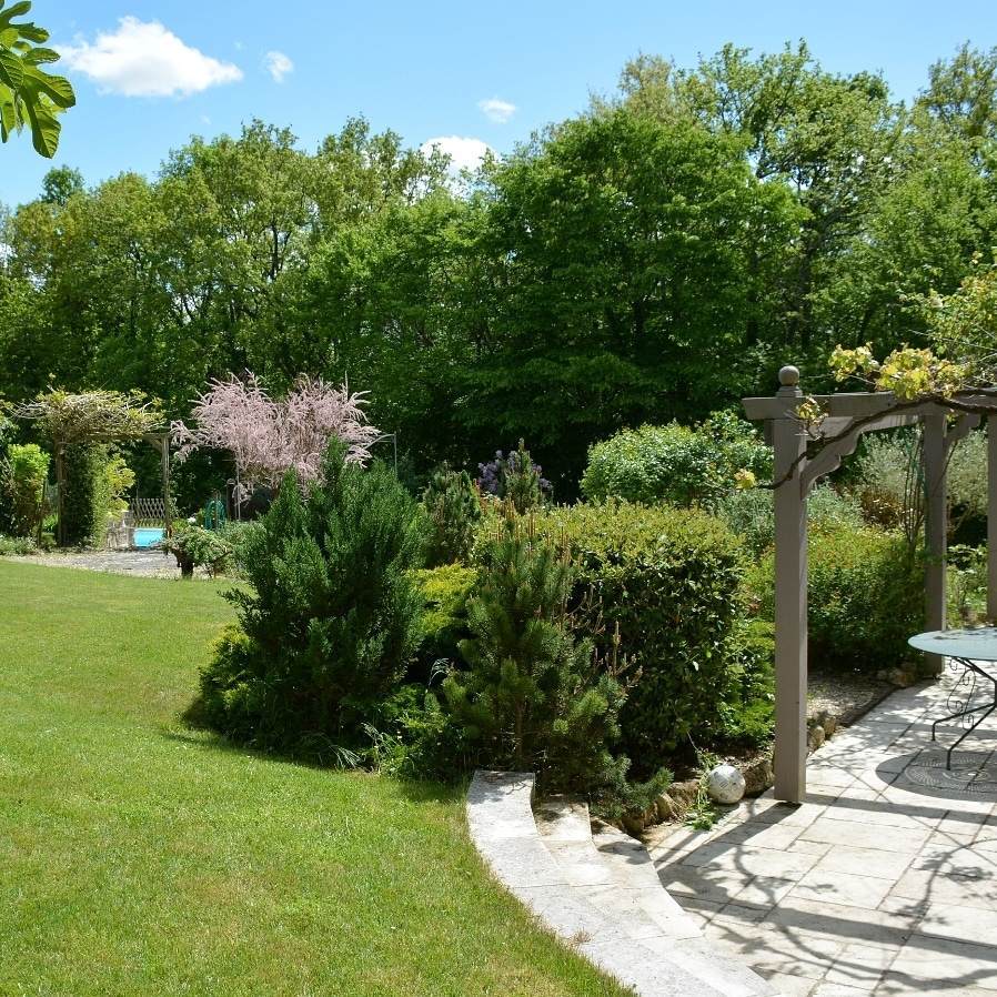 La Loge du Grand Cèdre, gîte de charme et chambre d_hôtes 13.jpg