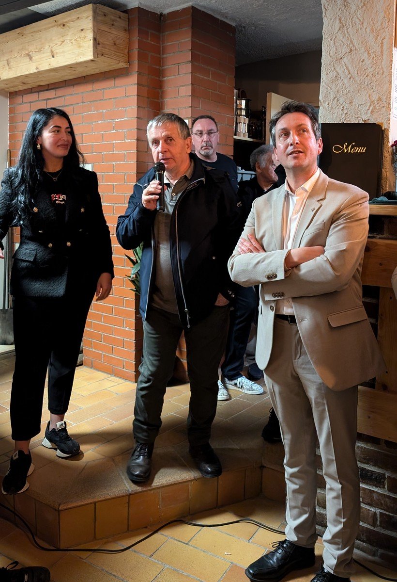 PXL_20250329_191921804 1.MP _1600x1200_.jpg