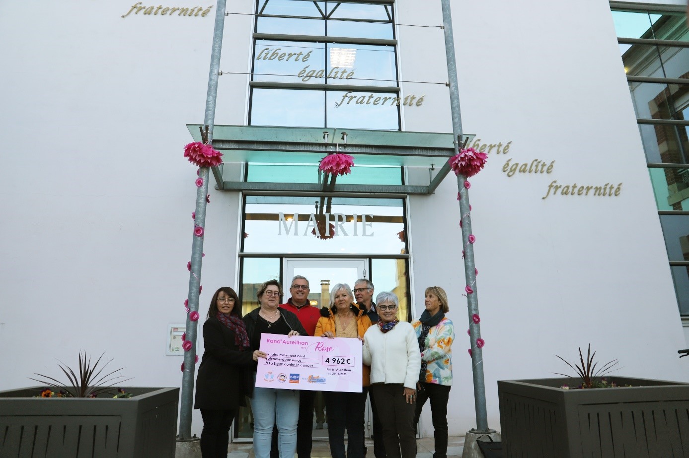 octobre rose cheque 2.jpg