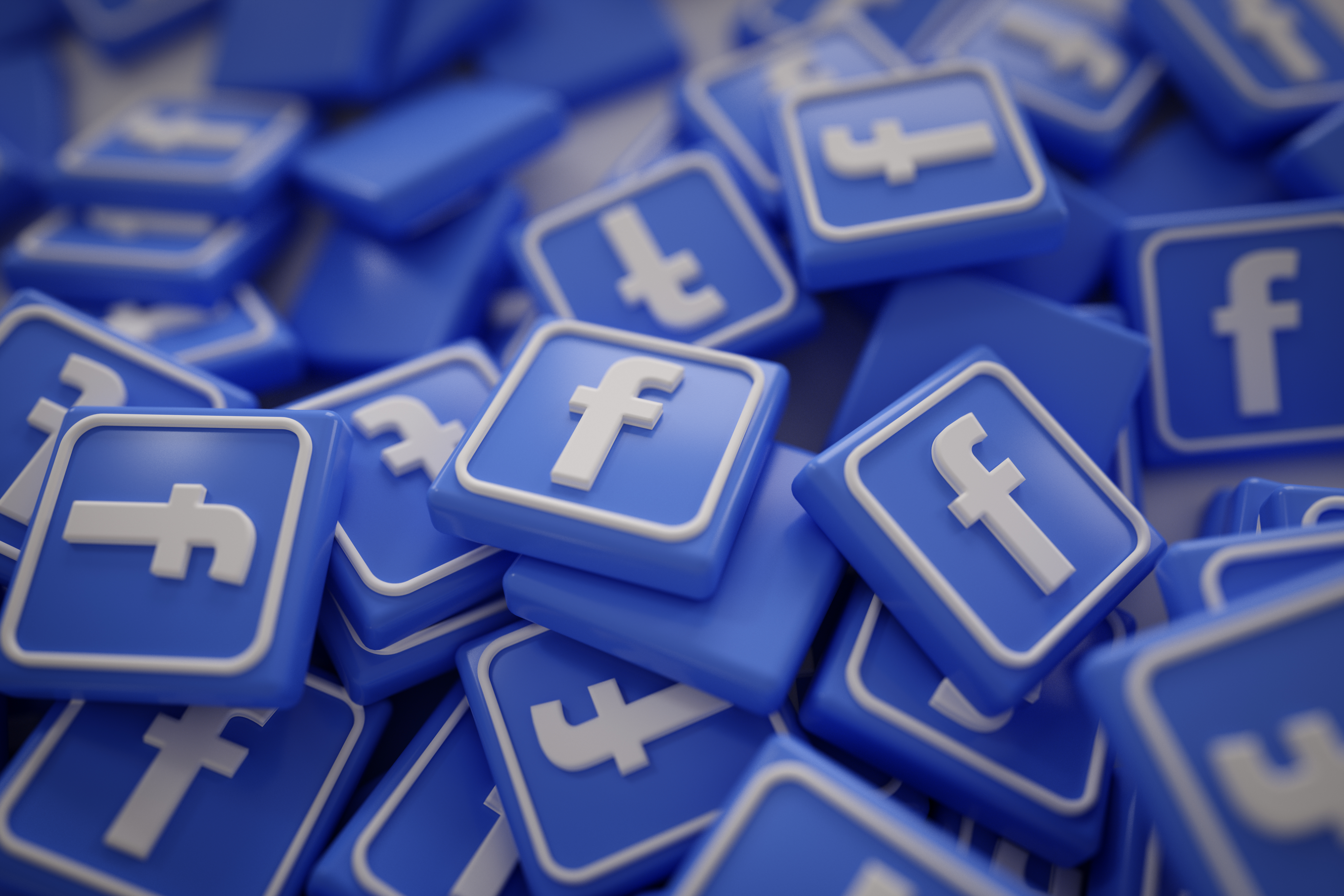 pile-of-3d-facebook-logos.jpg